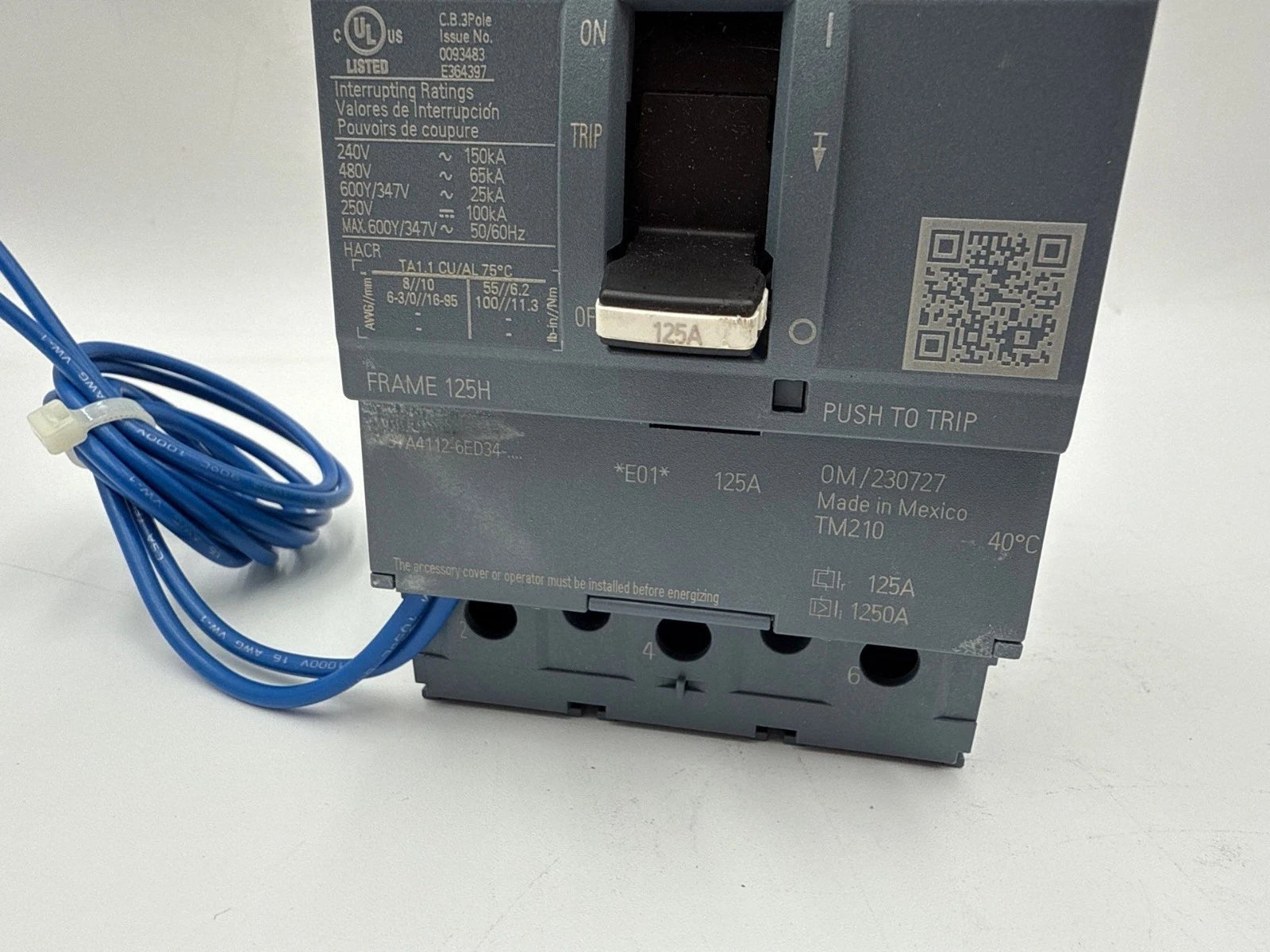 Siemens 3VA4112-6ED34-0AA0 Circuit Breaker 125A 3P 600V Shunt Trip 3VA9978-0BL32 New