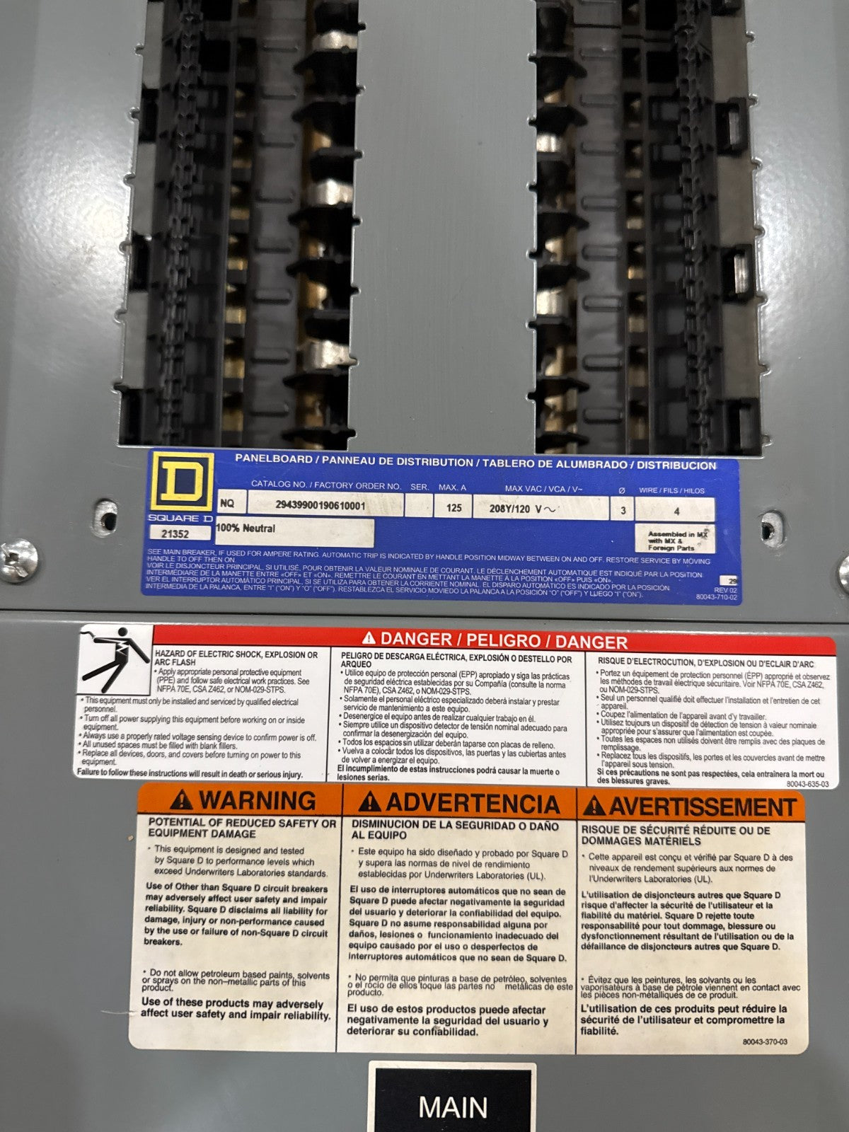 Square D NQ Panelboard 125A 208/120V 3PH 4W 30 Cir QBL32125 125 Amp MCB Panel Used