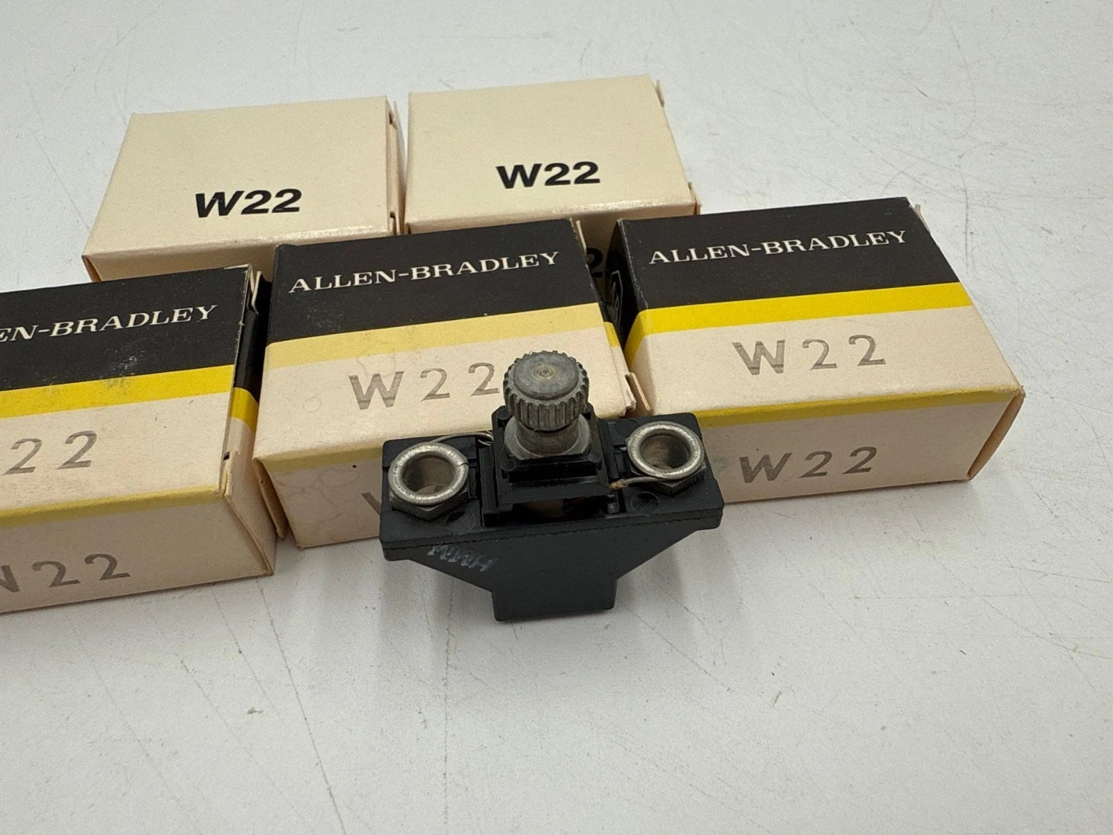 5PC Lot Allen Bradley W22 Thermal Overload Relay Heater Element Unit W-22 0.6Amp New