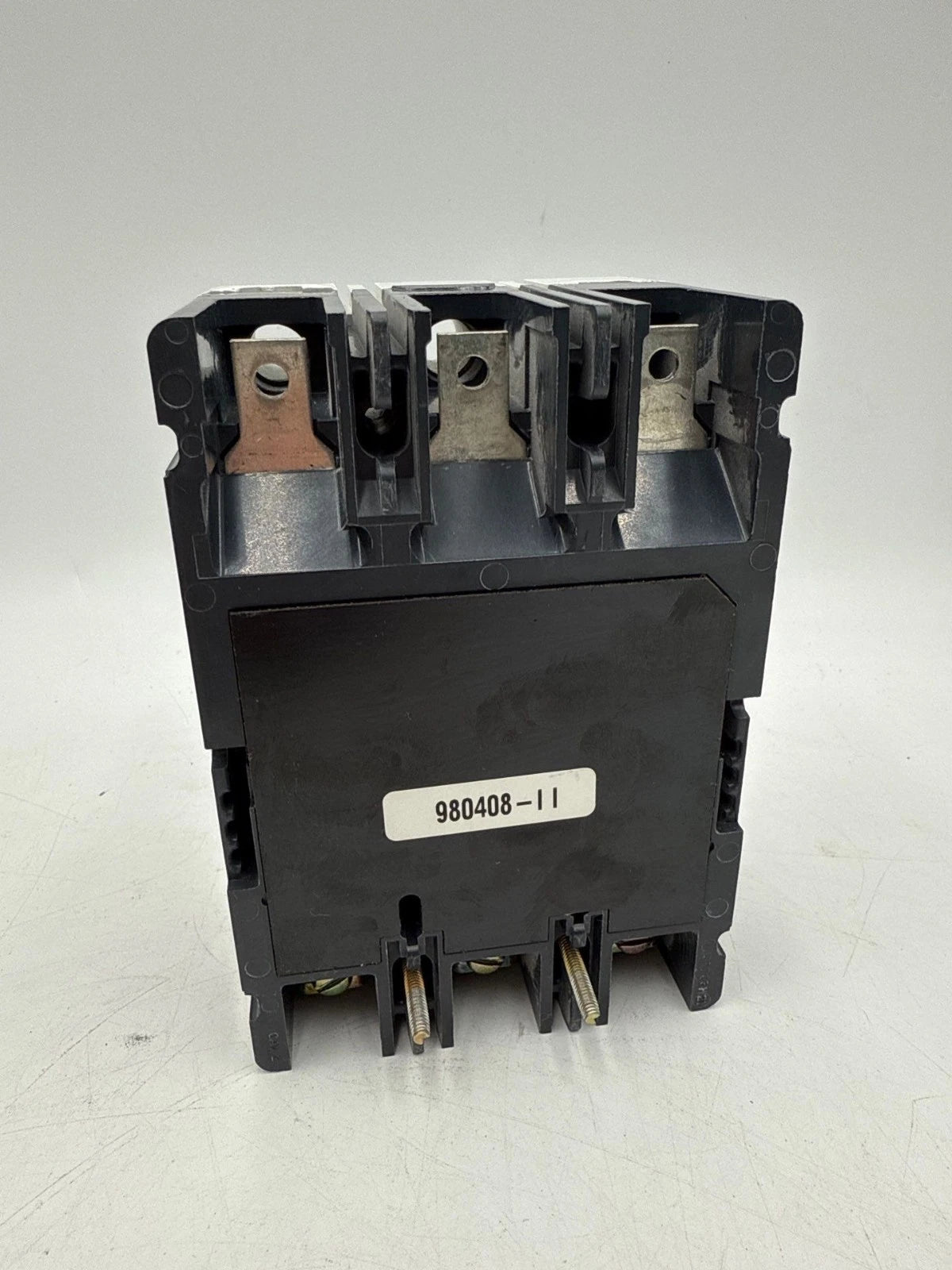 Cutler Hammer HFD3015 Circuit Breaker 15A 3P 600V 3PH HFD 65k 3 Pole 15 Amp Used