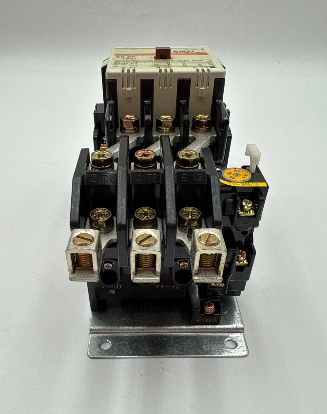 Fuji SC-3N 4NC2H0 Starter 100A 3P 600V 3PH 40HP Coil 110/120V Overload 45-67A New