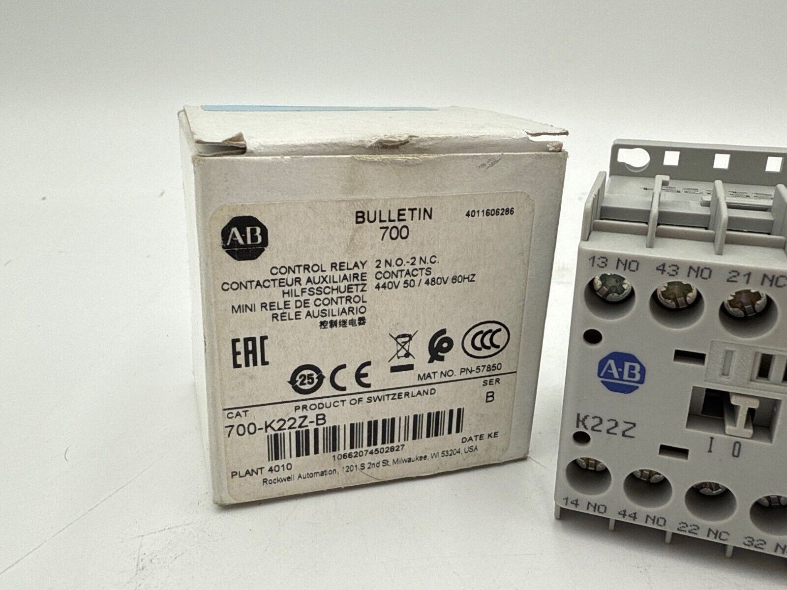 Allen Bradley 700-K22Z-B Control Relay 440-480V 2NO 2NC Compact IEC Bifurcated New