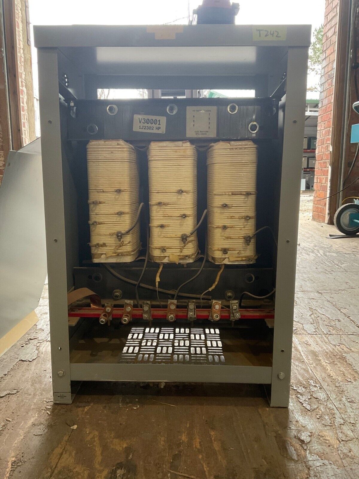 Cutler-Hammer V48M28T30K Used