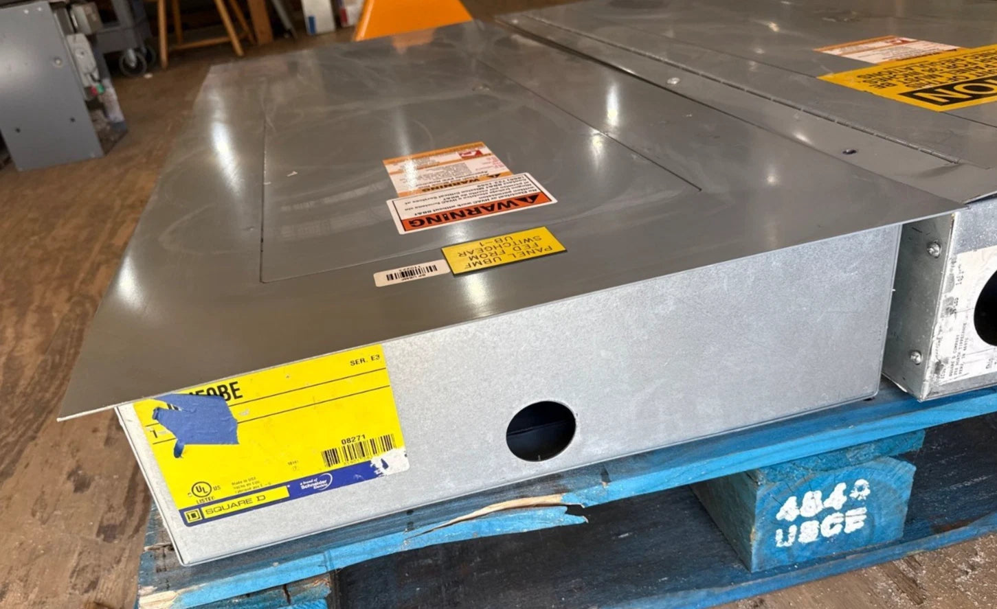 Square D NF Panelboard 125A 480/277V 3PH 4W 42 Cir MCB Panel 125 Amp HDP36125 Used