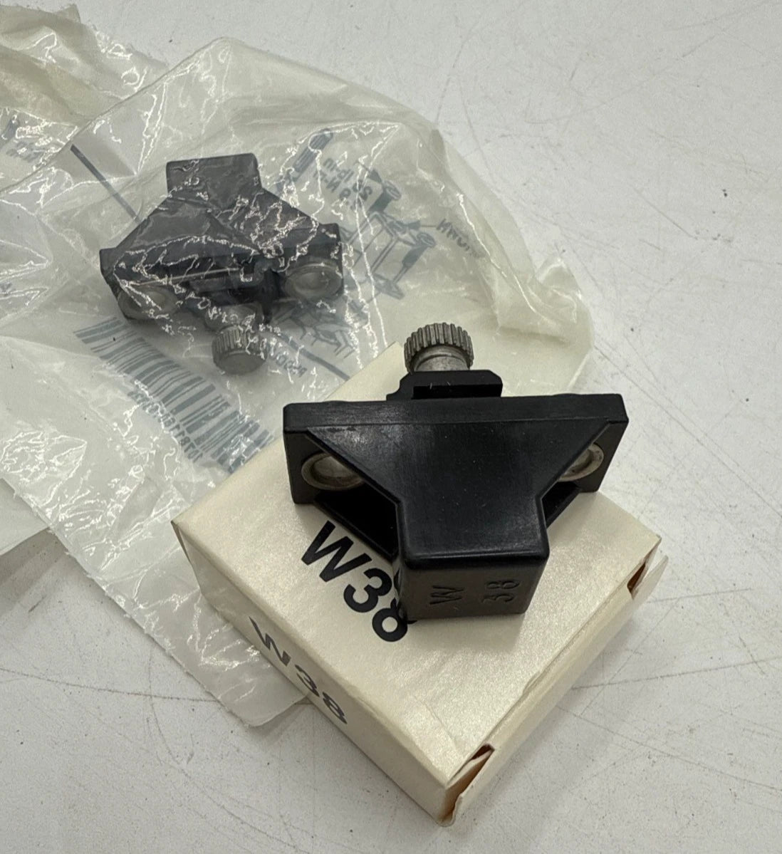 4PC Lot Allen Bradley W38 Thermal Overload Relay Heater W-38 2.59A Element Unit New