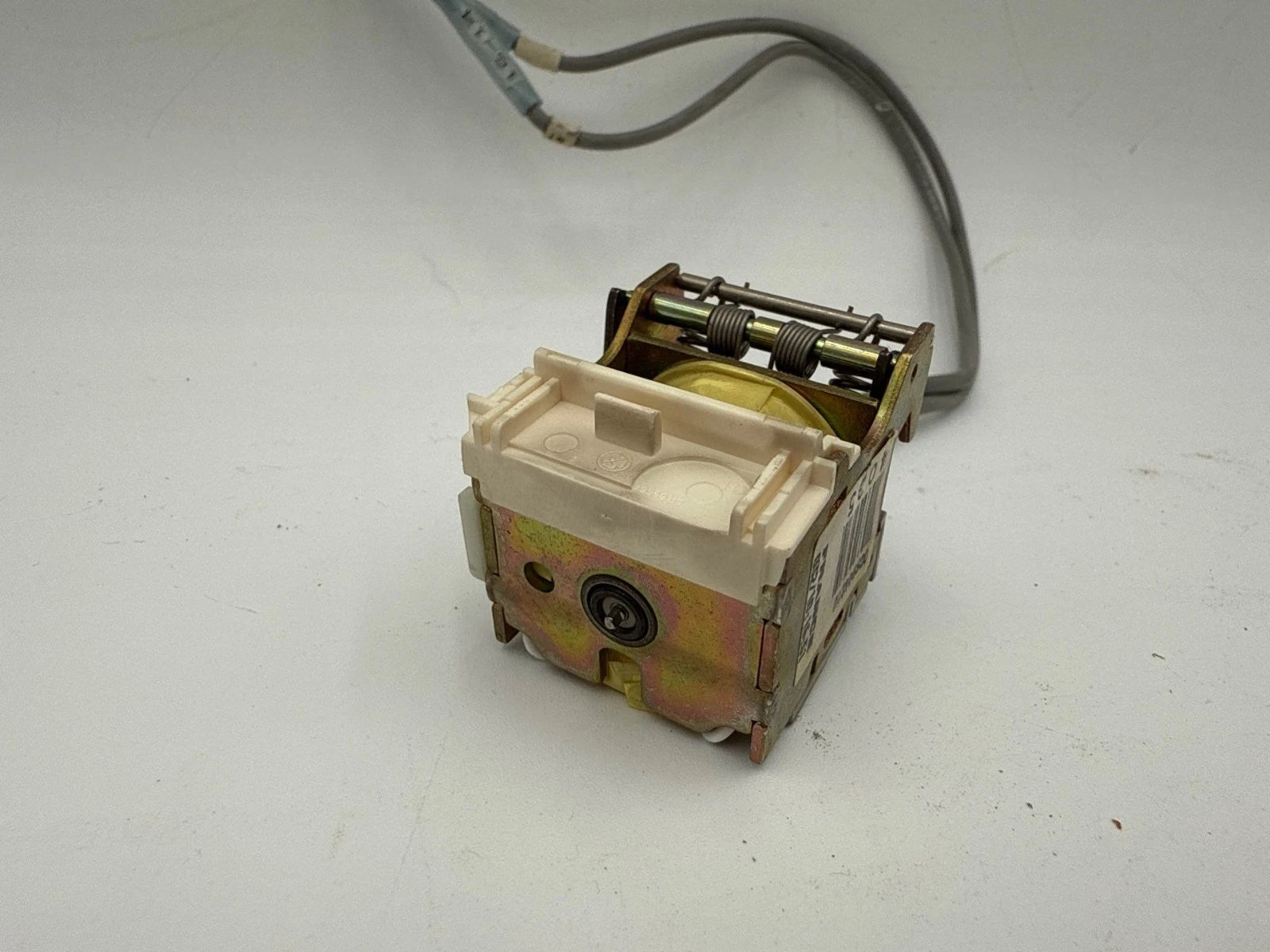 Schneider S29393 Shunt Trip Circuit Breaker Accessory 125V DC H Frame Powerpact