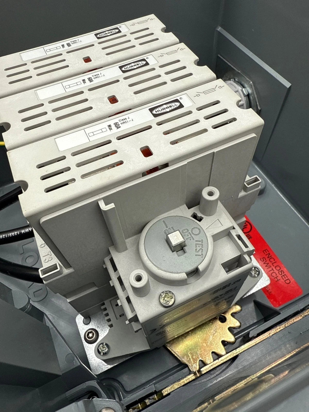 Hubbell HBL460MIF7W Fused Mechanical Interlock 60A 480V 3PH Pin & Sleeve 4 Wire New