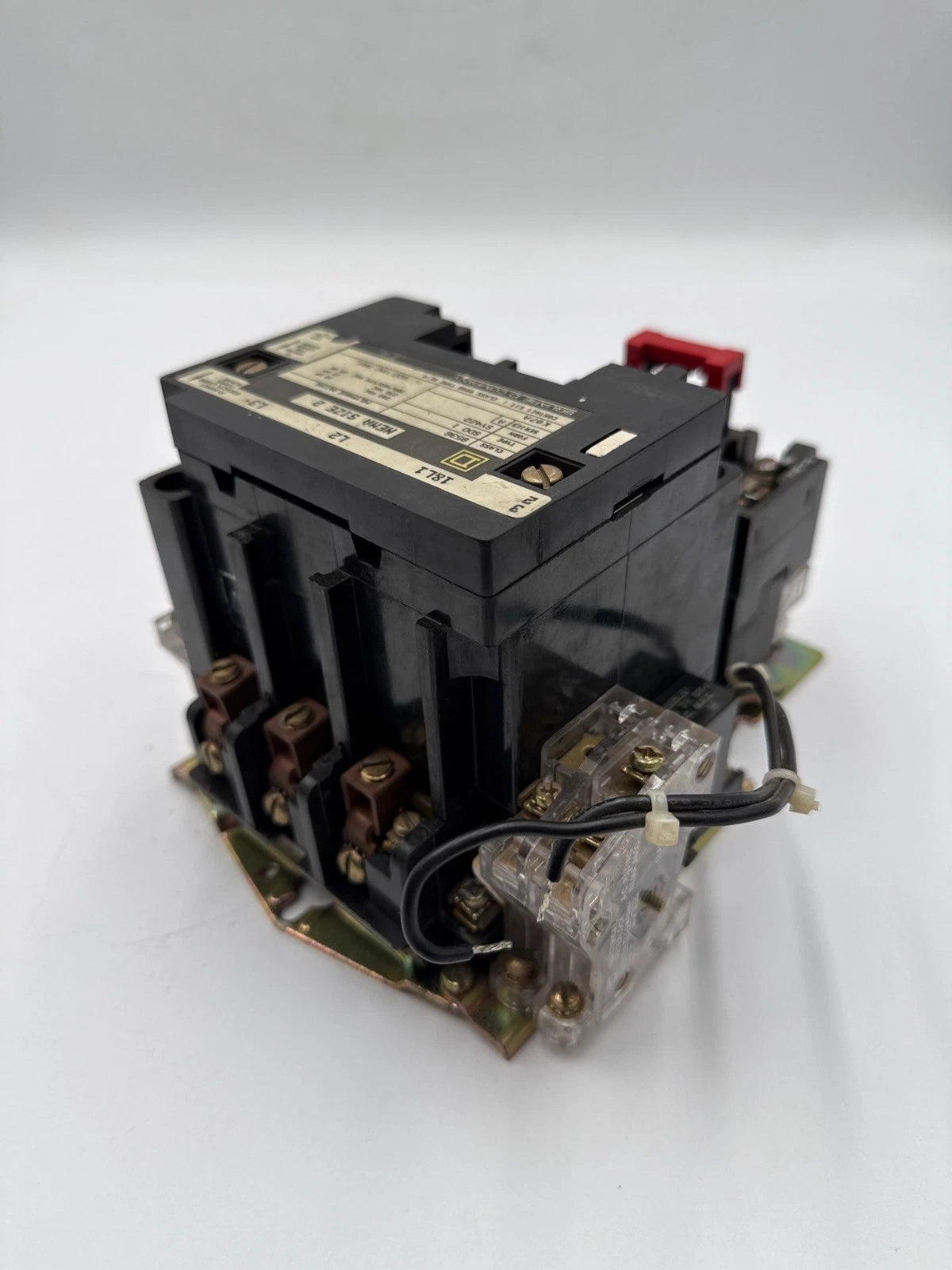 Square D 8536SD01 Starter NEMA Size 2 3P 600V 3PH 25HP Coil 110/120V 8536SDO1 Used