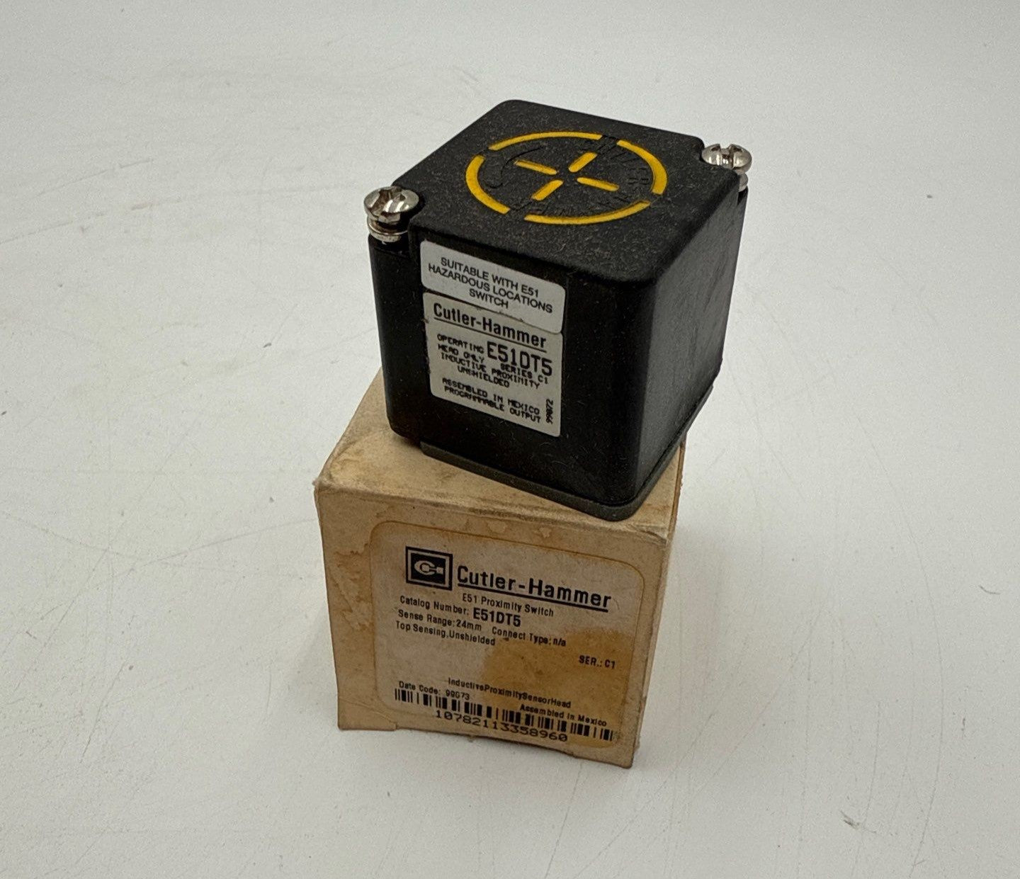 Cutler Hammer E51DT5 Inductive Proximity Sensor Head Series C1 Unshielded New