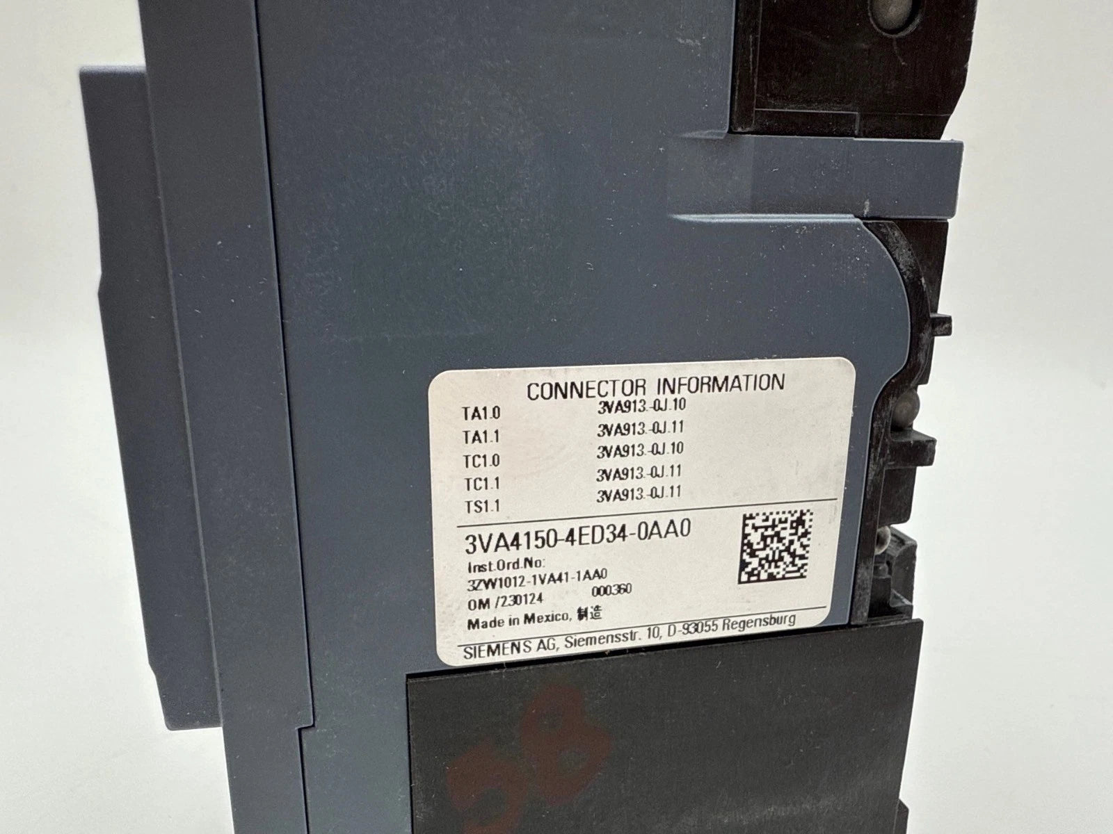 Siemens 3VA4150-4ED34-0AA0 Circuit Breaker 50A 3P 600V Bolt On 50 Amp 3Pole 125S New