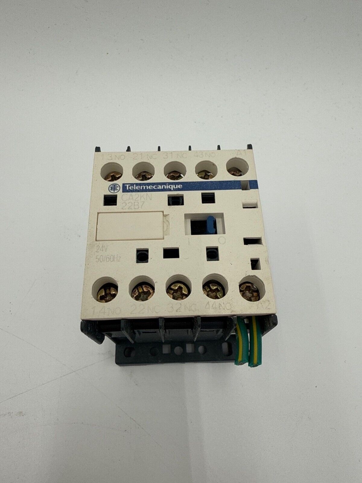 Telemecanique CA2KN22B7 Used