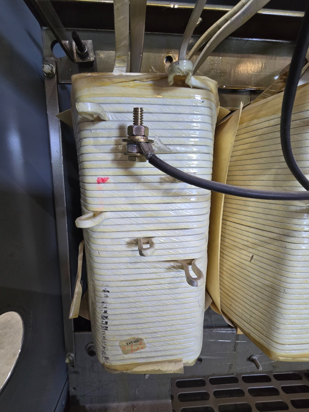 45KVA Federal Pacific T4T45E Transformer Pri 480V Sec 208/120V 3PH Indoor Encl Used