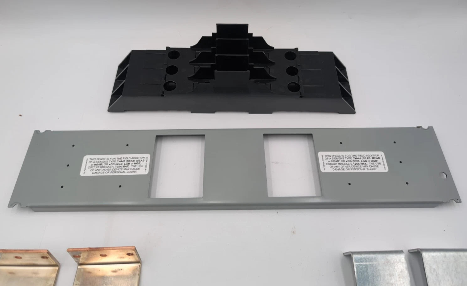 Siemens S3VA41TD Mounting Hardware Strap Kit 125A Twin for 3VA41 XGB Frame USED Used