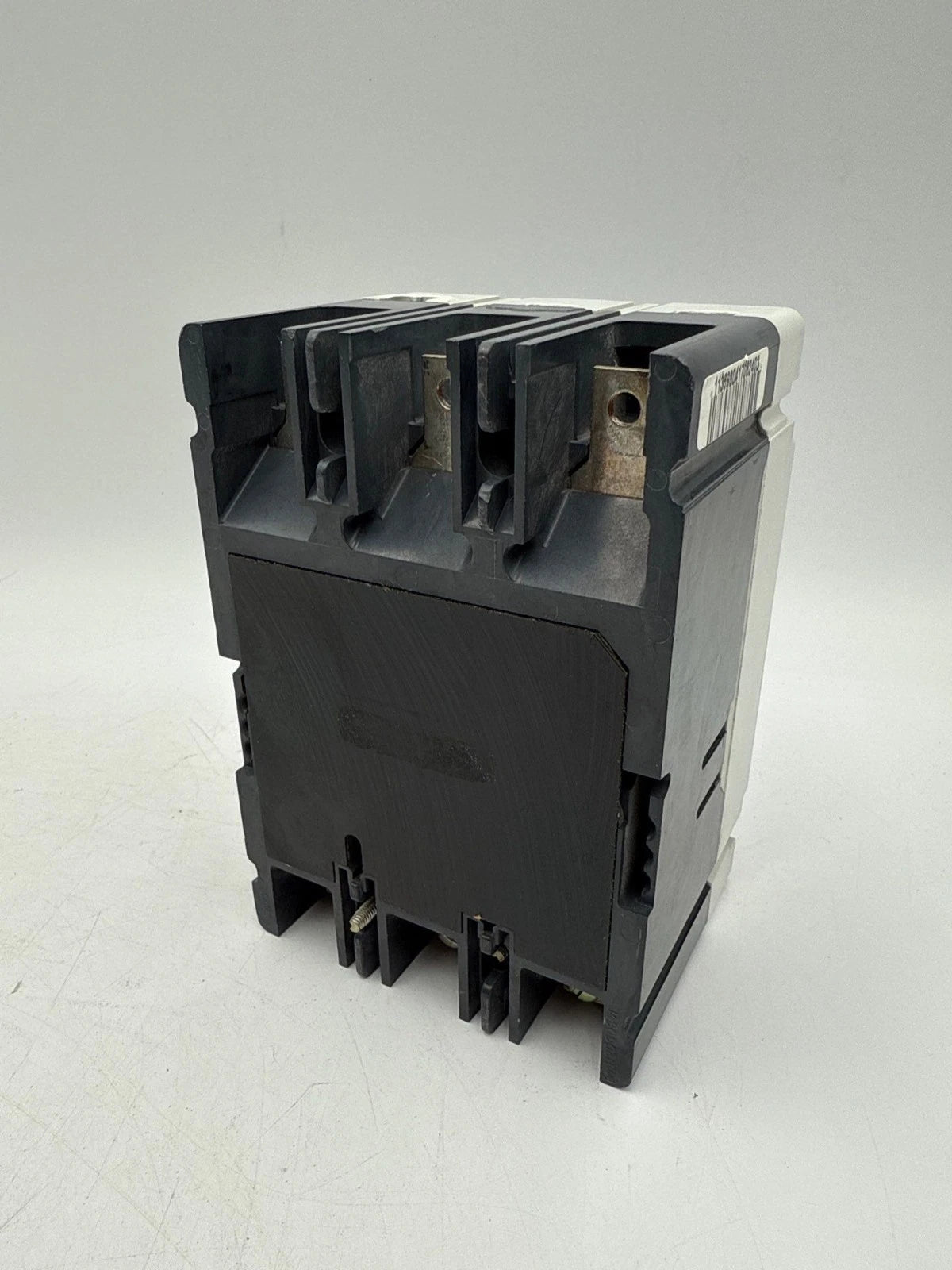 Cutler Hammer HFD3070 Circuit Breaker 70A 3P 600V 3PH 70 Amp 65k 3 Pole 600 Volt Used