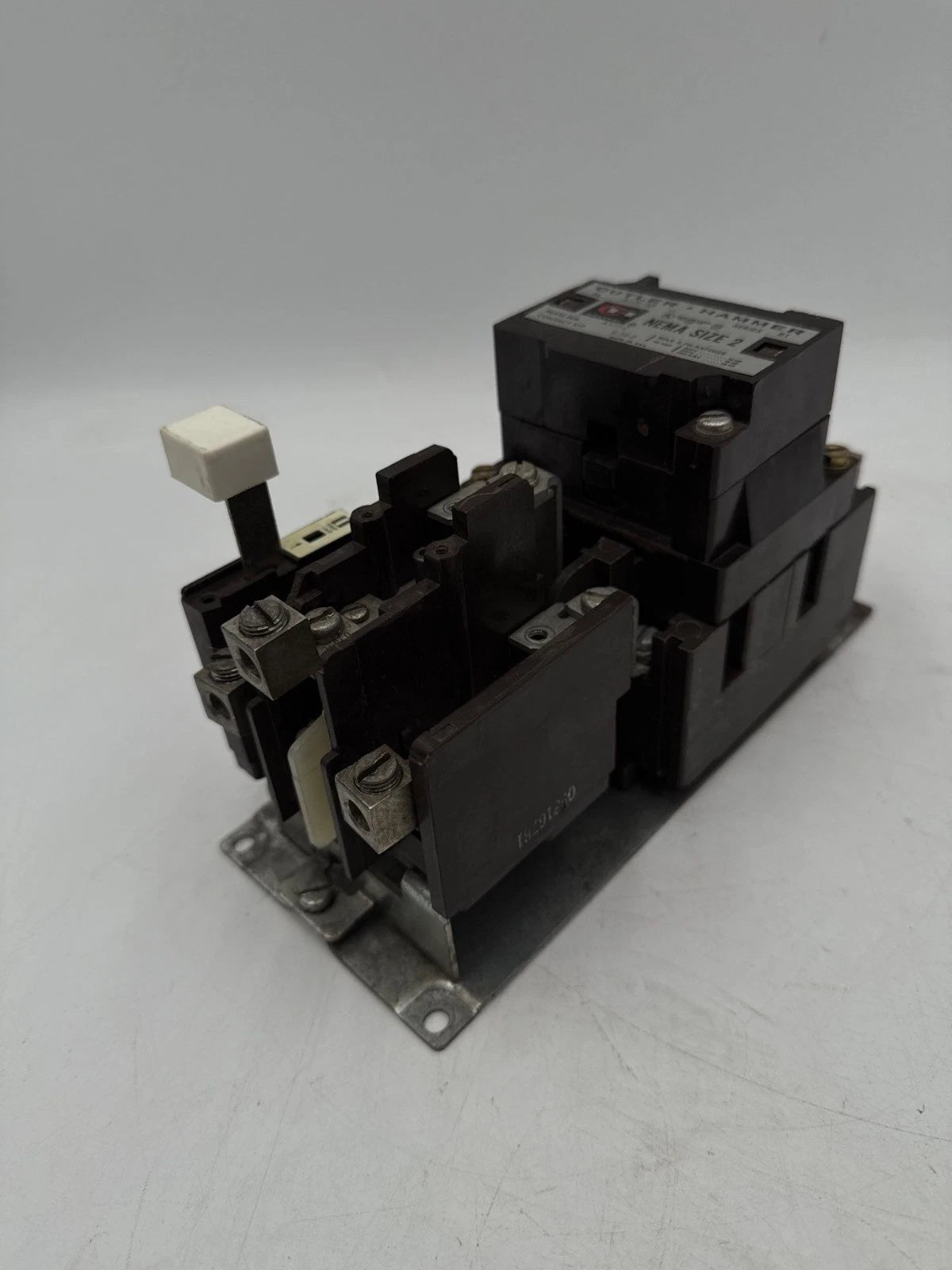 Cutler Hammer A10DG0 Starter NEMA Size 2 45A 3P 600V 25HP Coil 550/600V Used