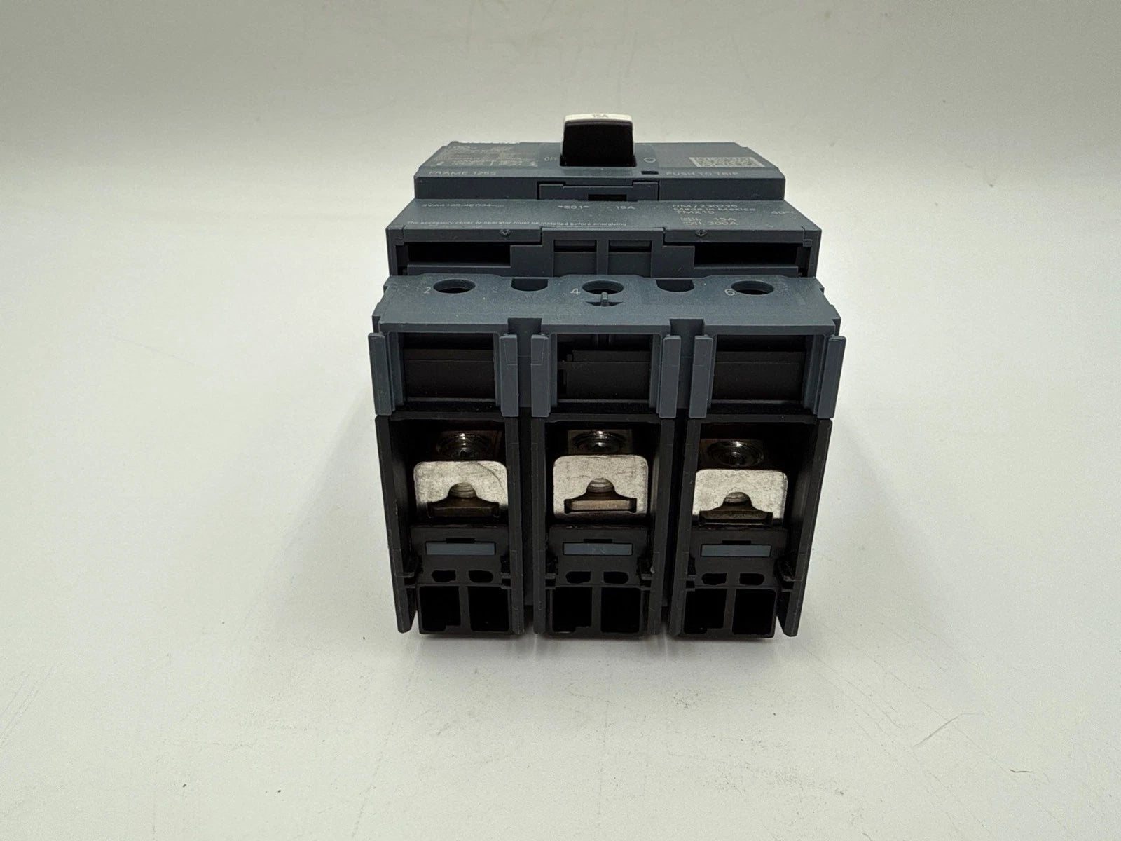 Siemens 3VA4195-4ED34-0AA0 Circuit Breaker 15A 3P 600V 3VA41 15 Amp 3 Pole New
