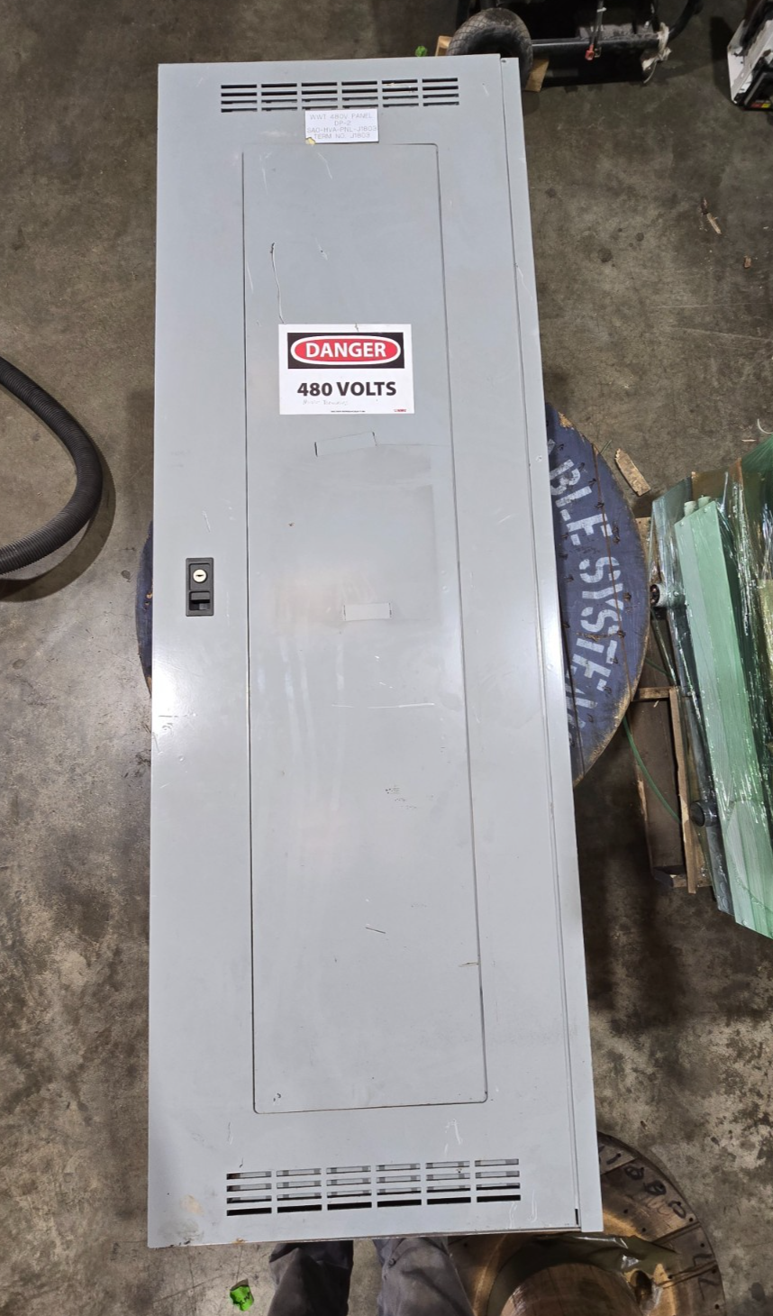 Eaton PRL3A Panelboard 600A 480V 3PH 3W MLO 600 Amp Panel EZB2060R Indoor Encl Used
