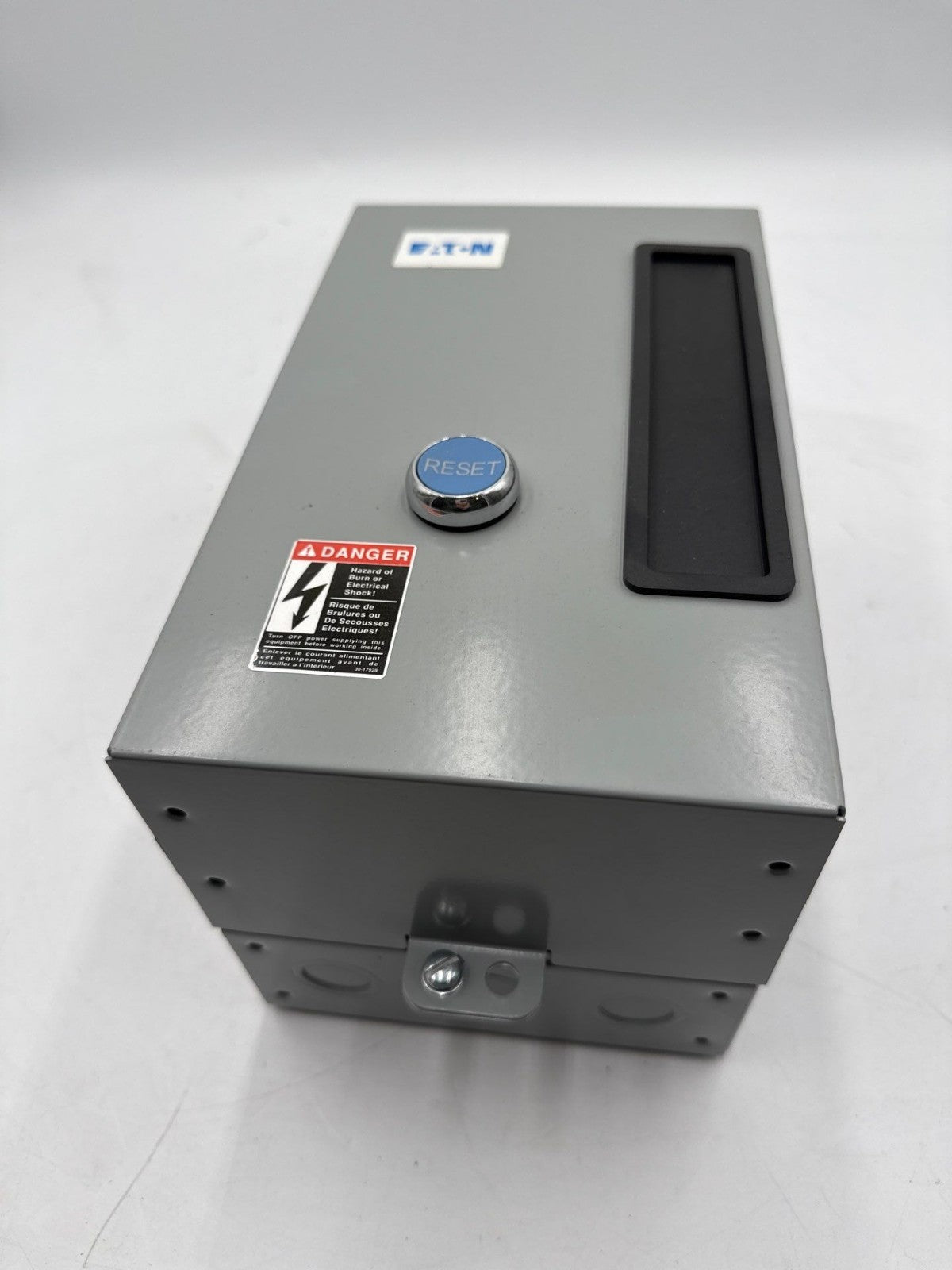 Eaton ECN0511AAA Lighting Contactor Enclosure ONLY Type 1 Indoor Encl