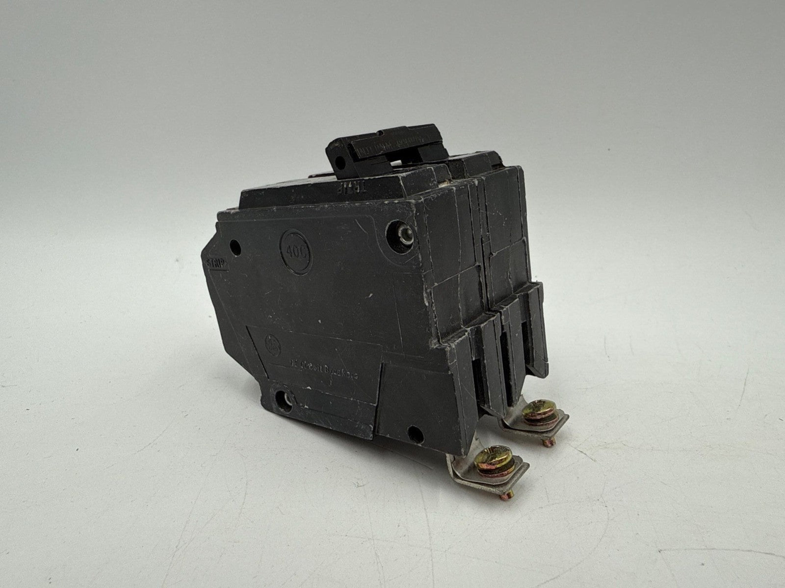 GE THHQB2125 Circuit Breaker 25A 2P 240V 22kA THHQB 25 AMP 2 Pole Bolt On New