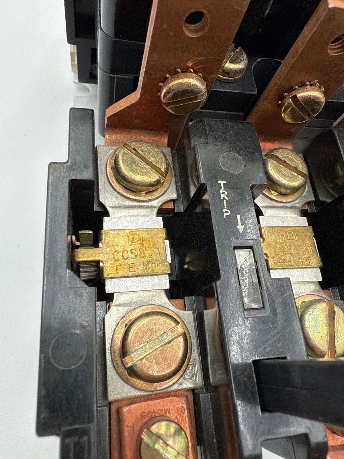 Square D 8536SE01S NEMA Size 3 Starter 90A 3P 600V 3PH 50HP Coil 440/480V Used