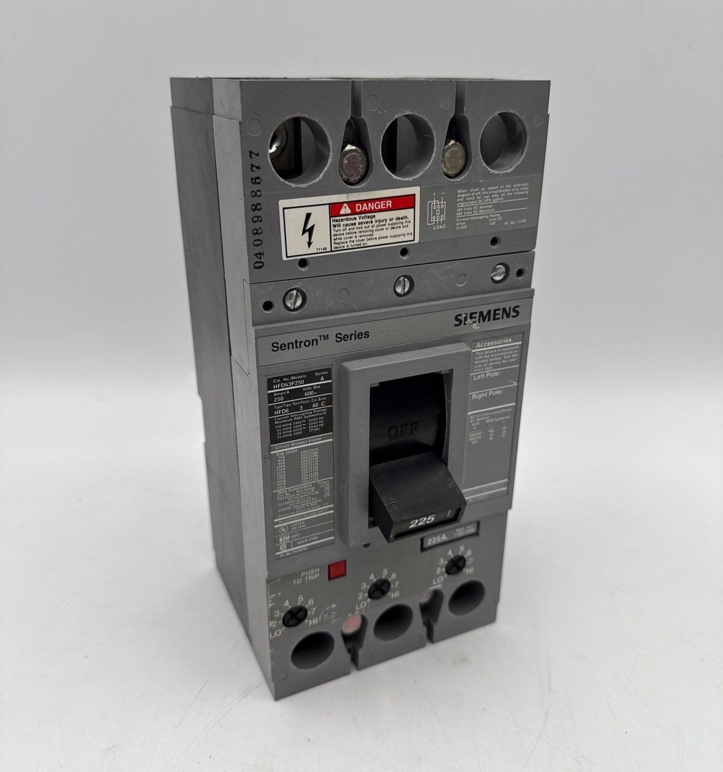 Siemens HFD63B225 Circuit Breaker 225A 3P 600V HFD6 225 Amp 3 Pole Sentron Used