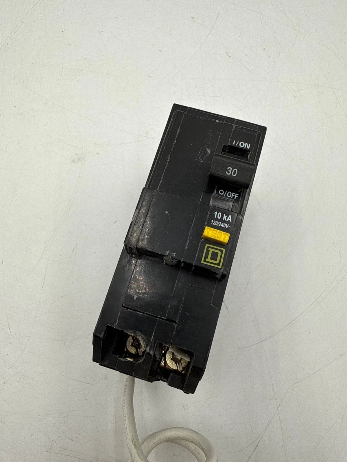 Square D QO230GFI Circuit Breaker 30A 2P 120/240V 1PH 10kA QO Plug On 30 Amp Used