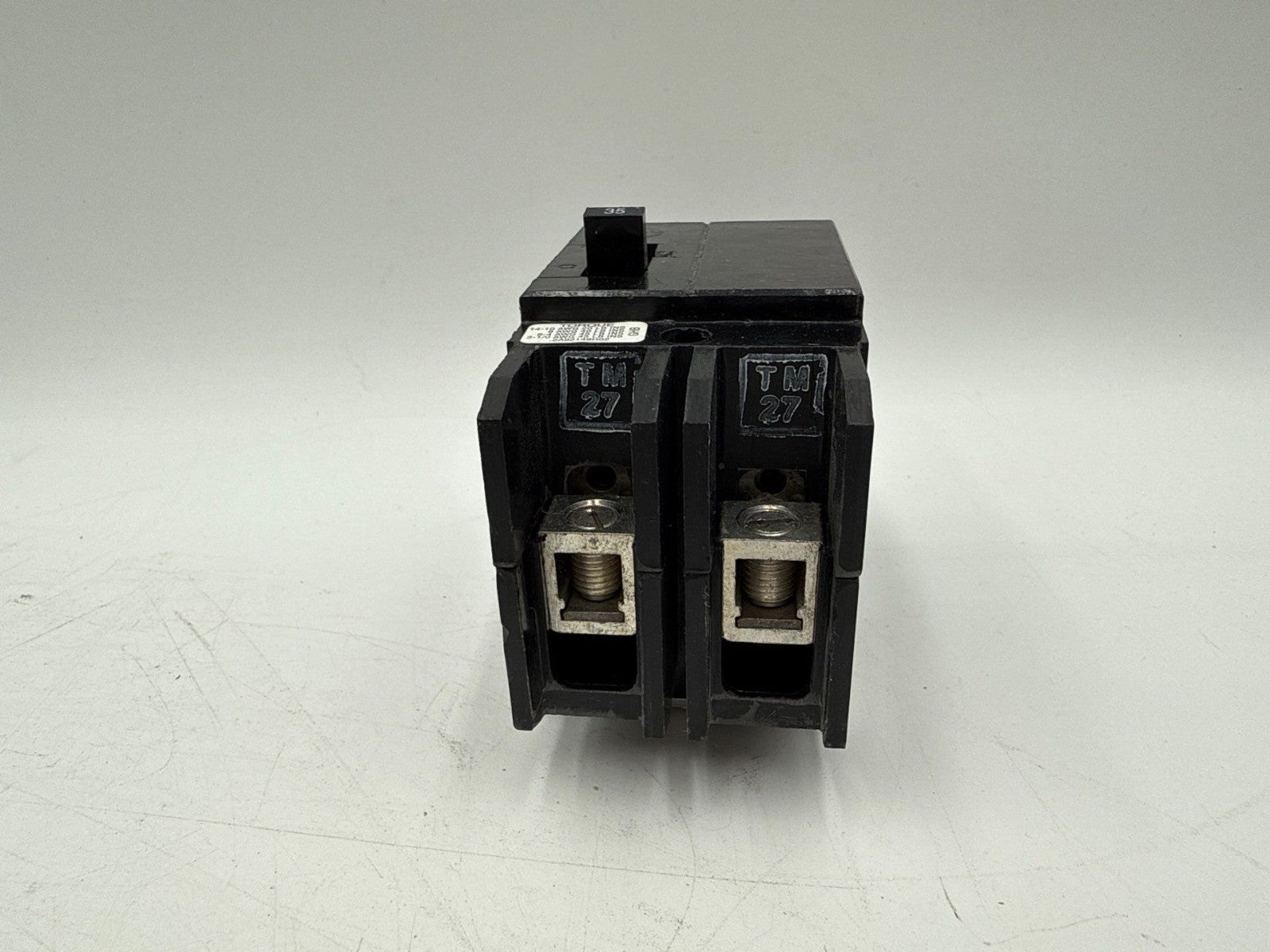 Eaton GHB2035 Bolt On Circuit Breaker 35A 277/480V 2P GHB 35 Amp 2 Pole Cutler Used