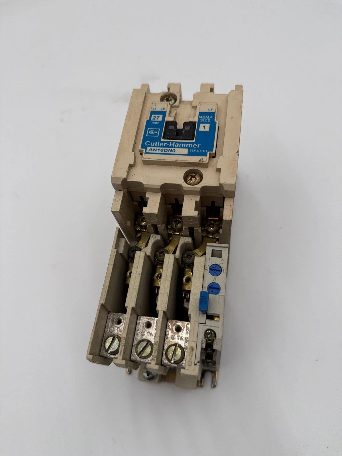 Cutler Hammer AN16DN0 Starter NEMA Size 1 27A 3P Coil 440/480V Overload C306GN3 Used