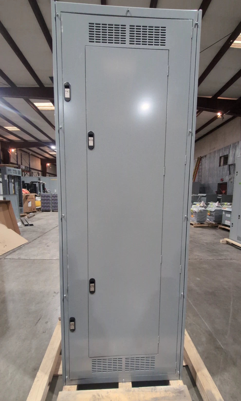 Siemens P5 Panelboard P5E90ML800ATS 800A 480/277V 3PH 4W MLO Panel 800 Amp New