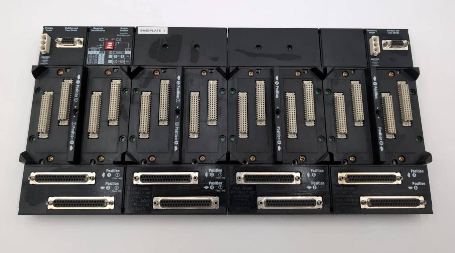 FOXBORO P0926HT Mounting Plate for FCM Modules 8 Positions USED Used