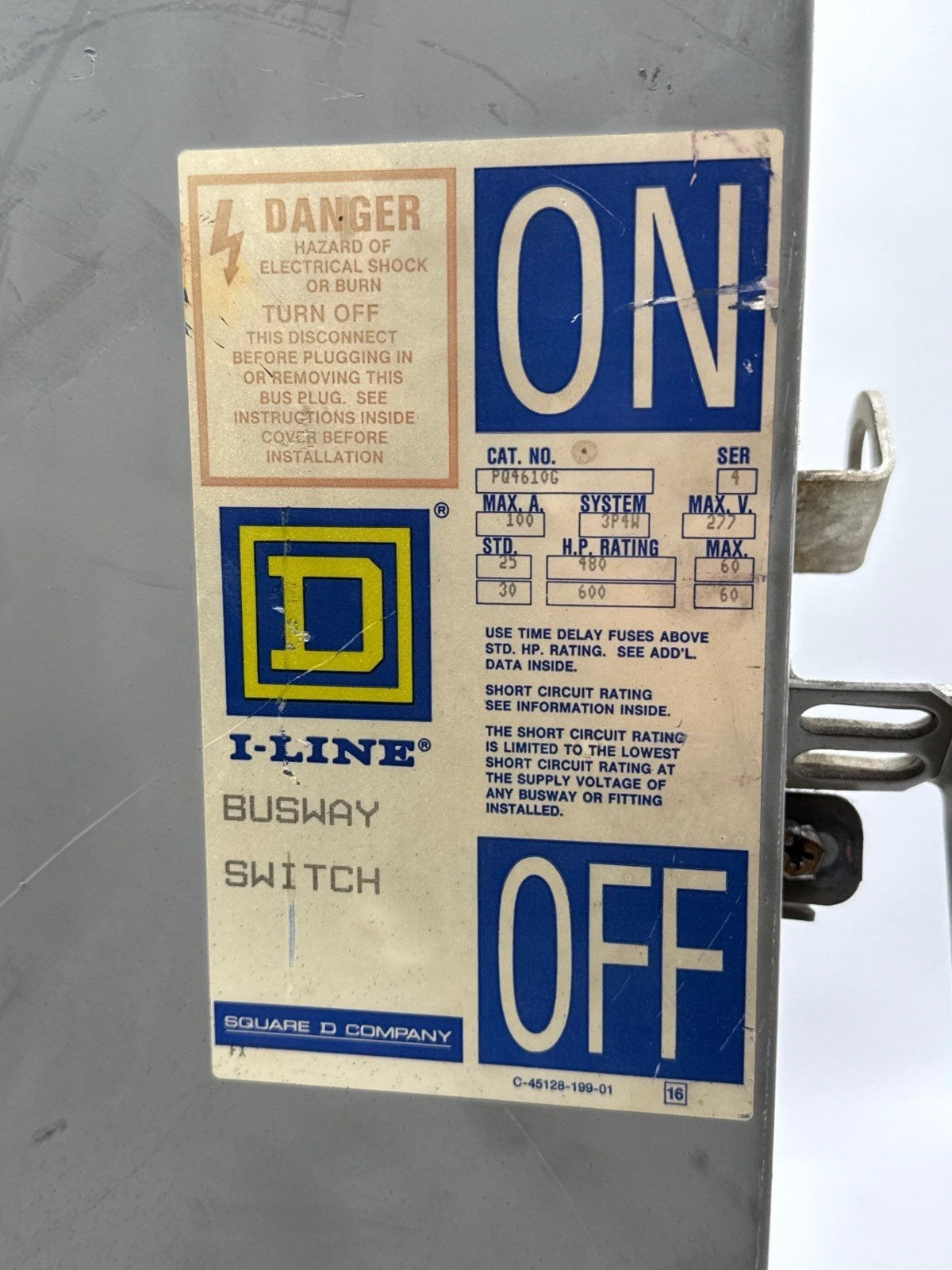 Square D PQ4610G Busplug I-Line Busway Unit Switch 100A 3PH 277V 4W 100 Amp Used