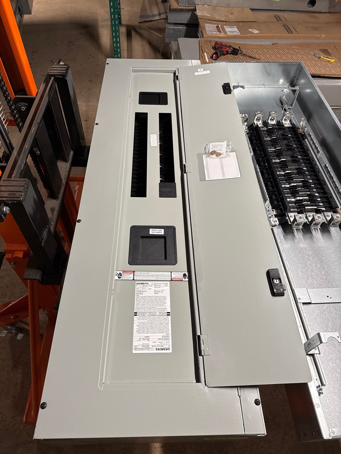 Siemens P1E42ML400ABST Panelboard 400A 480/277V 3PH 4W MLO Panel 400 Amp New