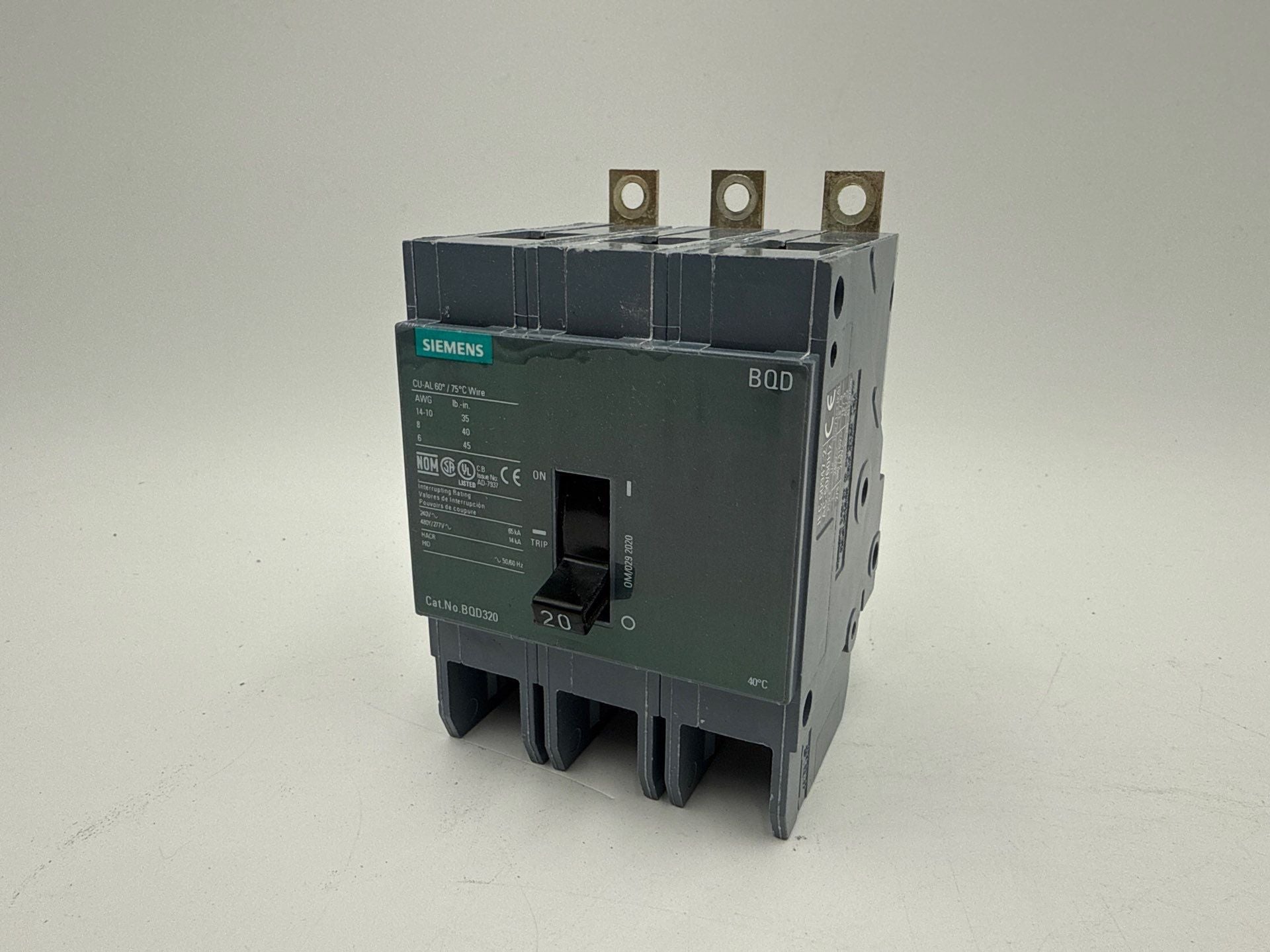 Siemens BQD320 Circuit Breaker 20A 3P 480V BQD 20 Amp 3 Pole Bolt On Used