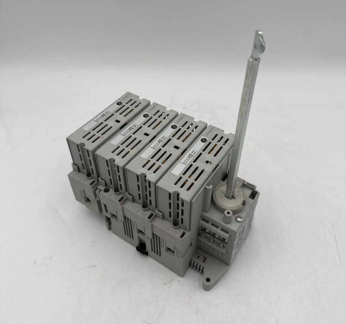 Allen Bradley 194R-J60-1753 Fusible Disconnect Switch 60A 3P 600V DIN 60 Amp Used