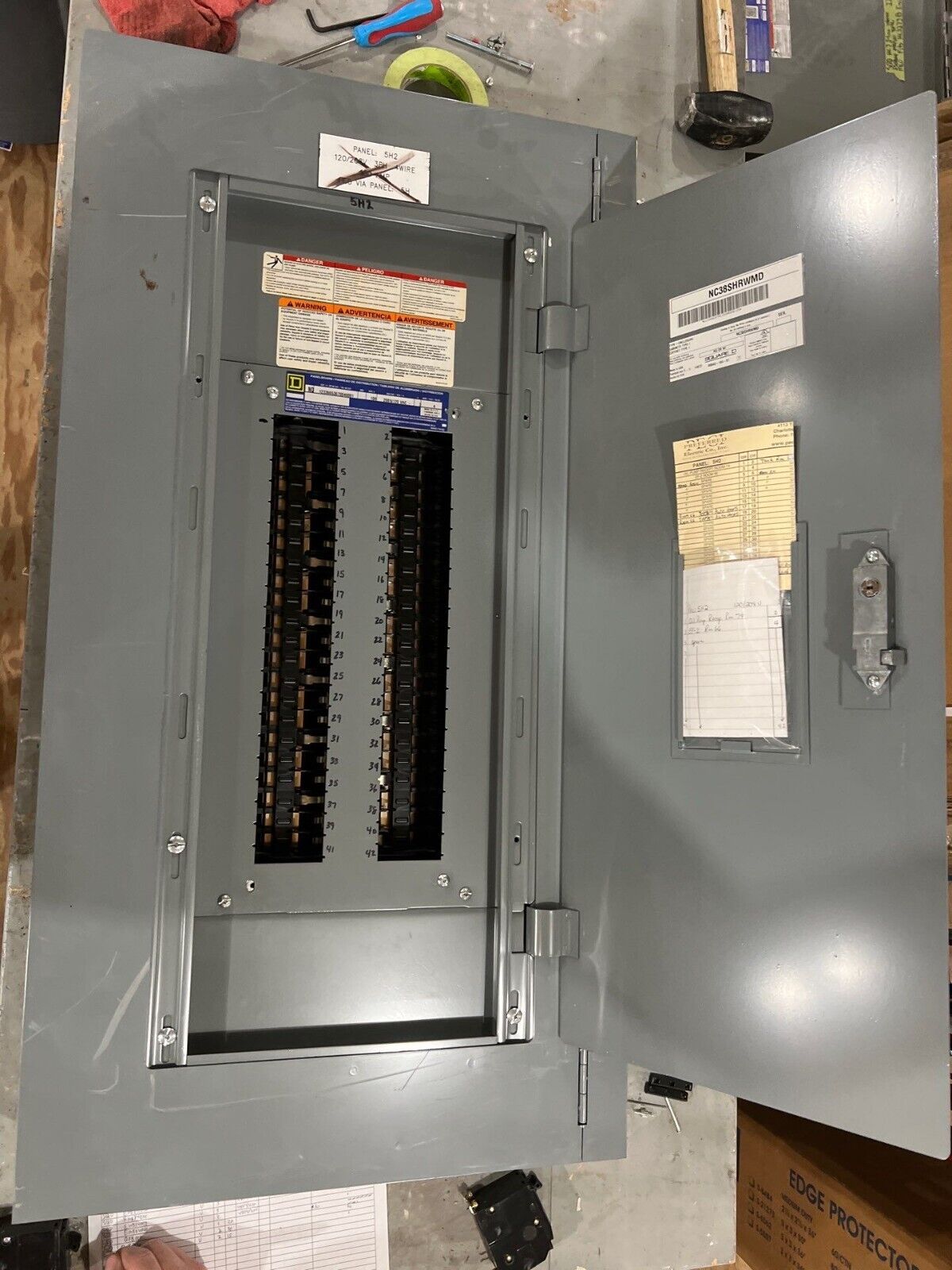Square D NQ Panelboard 100A 208Y/120V 3PH 4W Indoor Encl 42 Circuit MLO MH38BE P619 Used