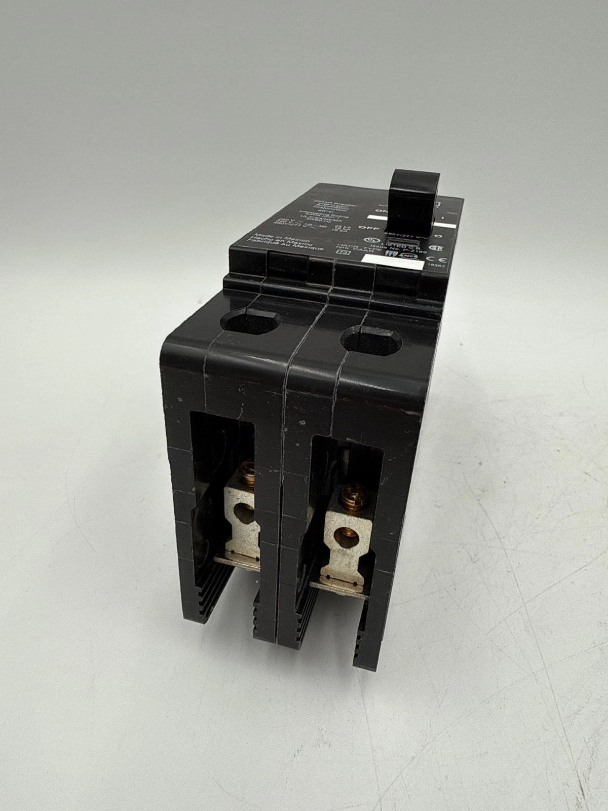 Square D EDB24020 Circuit Breaker 20A 2P 480V 1PH EDB 2 Pole 20 Amp Bolt On New