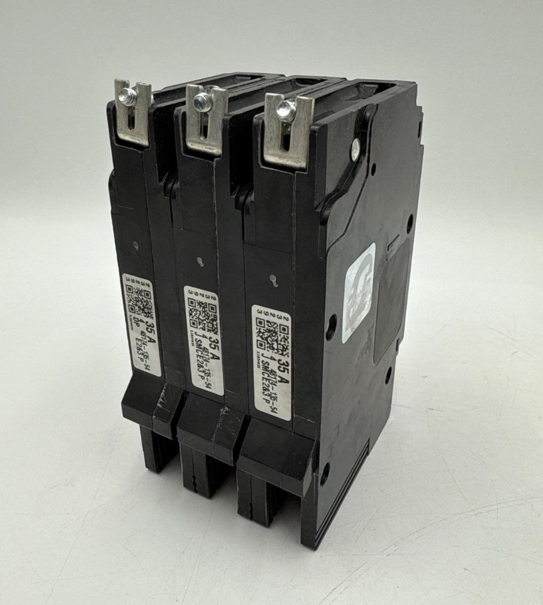 Square D EJB34035 Circuit Breaker 35A 3P 480/277V EJB Bolt On 35 Amp 3 Pole New