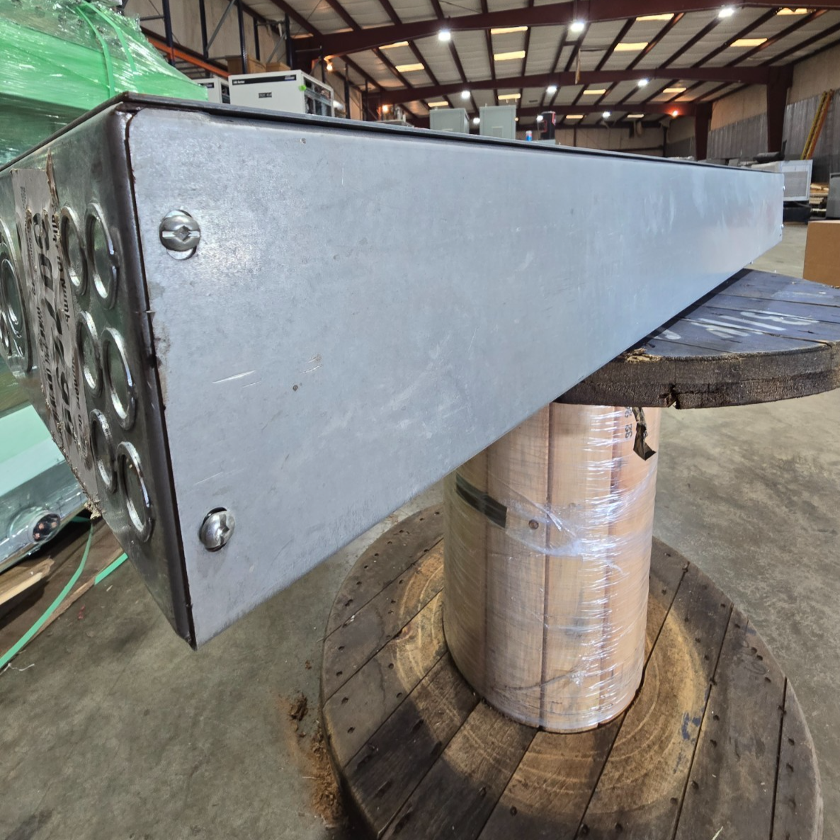 Square D NQ 442L2C Panelboard 225A 240V 3PH 4W 42 Cir MCB Panel Main QJL32150 Used