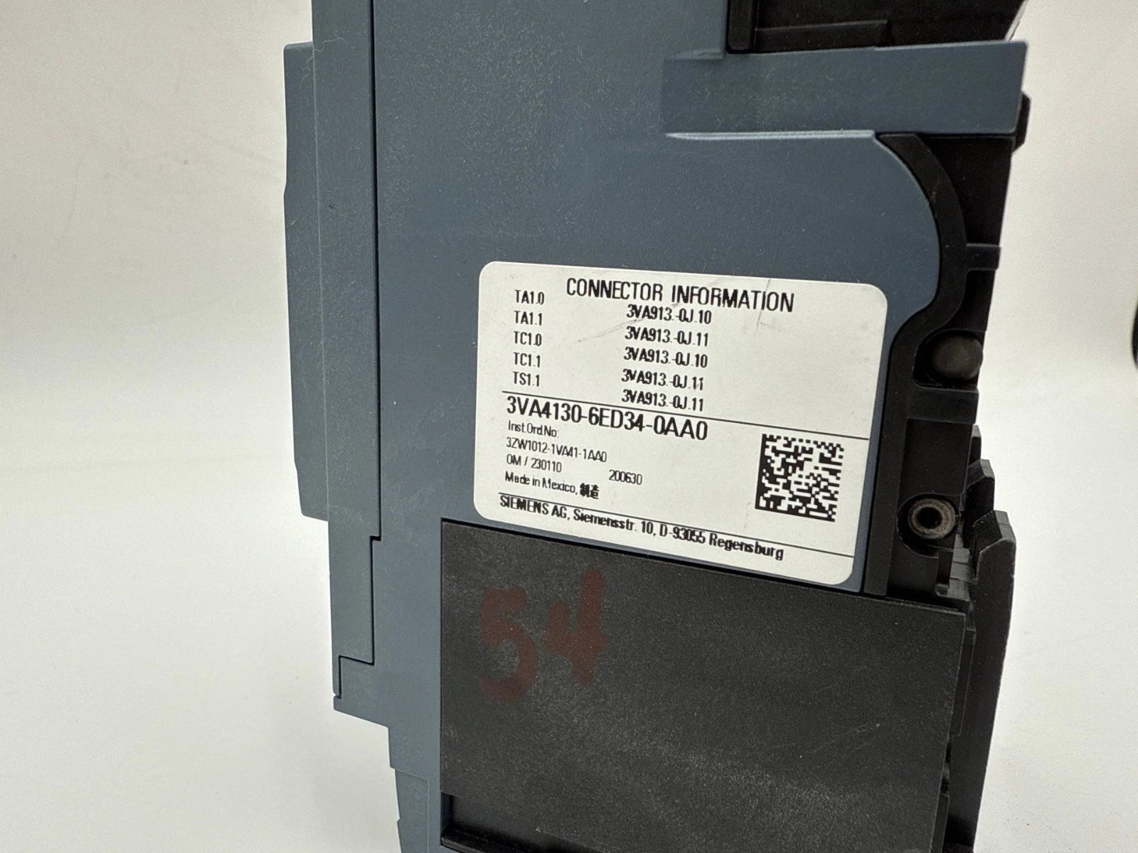 Siemens 3VA4130-6ED34-0AA0 Circuit Breaker 30A 3P 600V 3VA Bolt On 30 Amp 3 Pole New