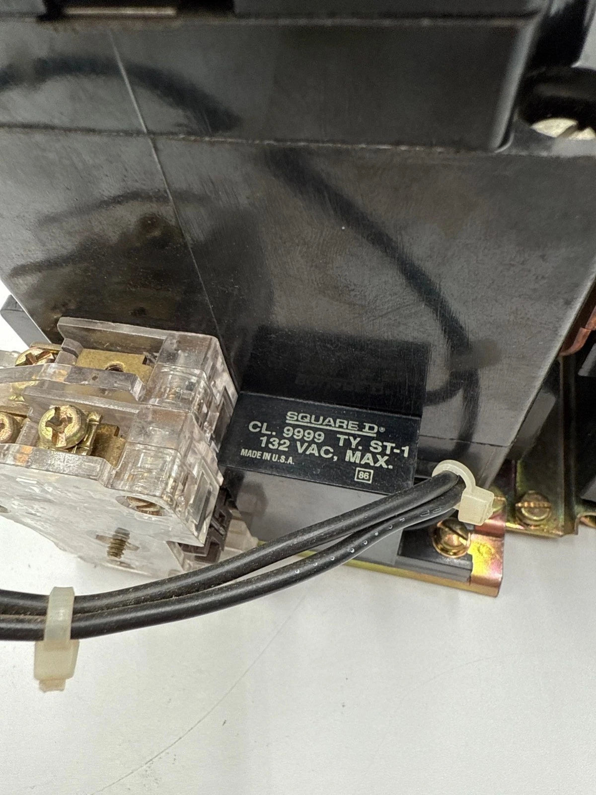 Square D 8536SD01 Starter NEMA Size 2 3P 600V 3PH 25HP Coil 110/120V 8536SDO1 Used