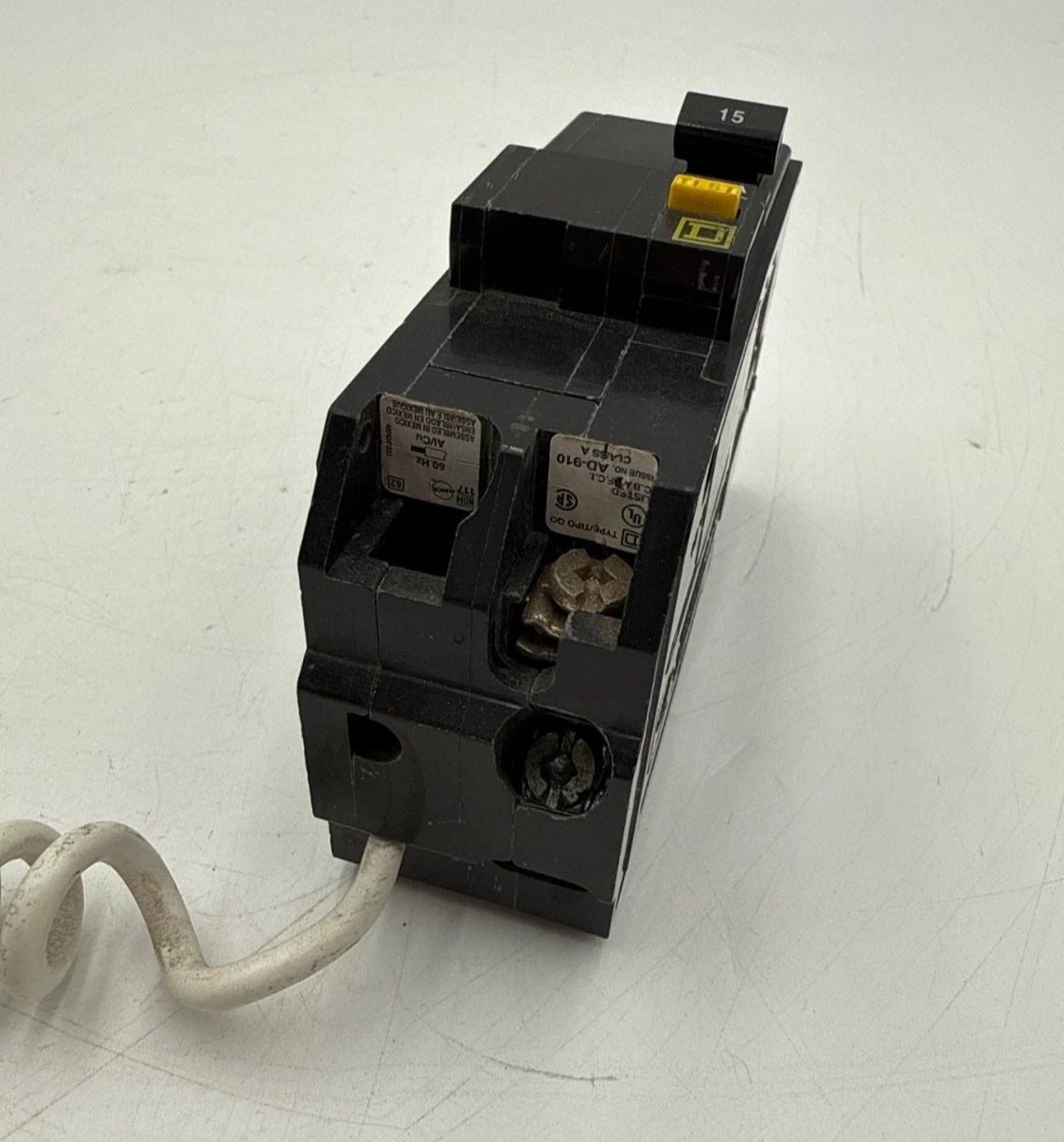 Square D QO215GFI Circuit Breaker 15A 2P 120/240V 1PH 10kA QO Plug On 15 Amp Used
