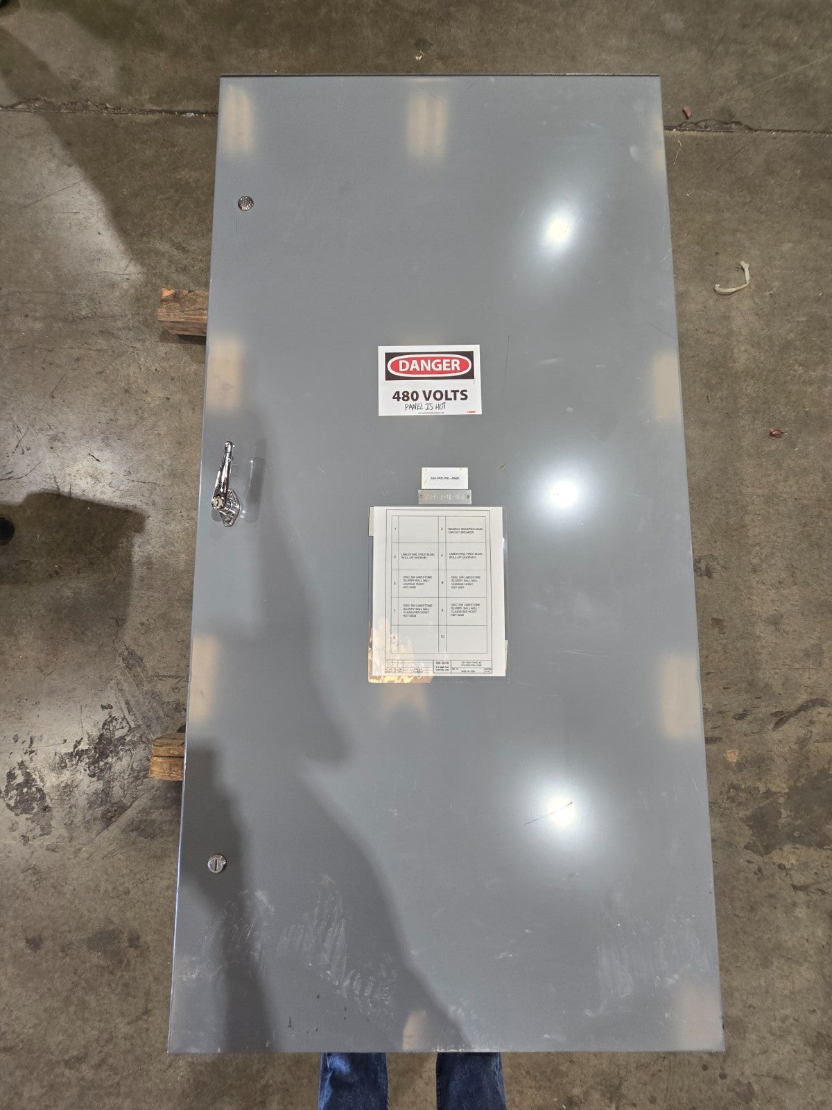 Square D I-Line Panel 225A 480V 3PH 3W MCB Panelboard 225 Amp JJA36225 3R Encl Used