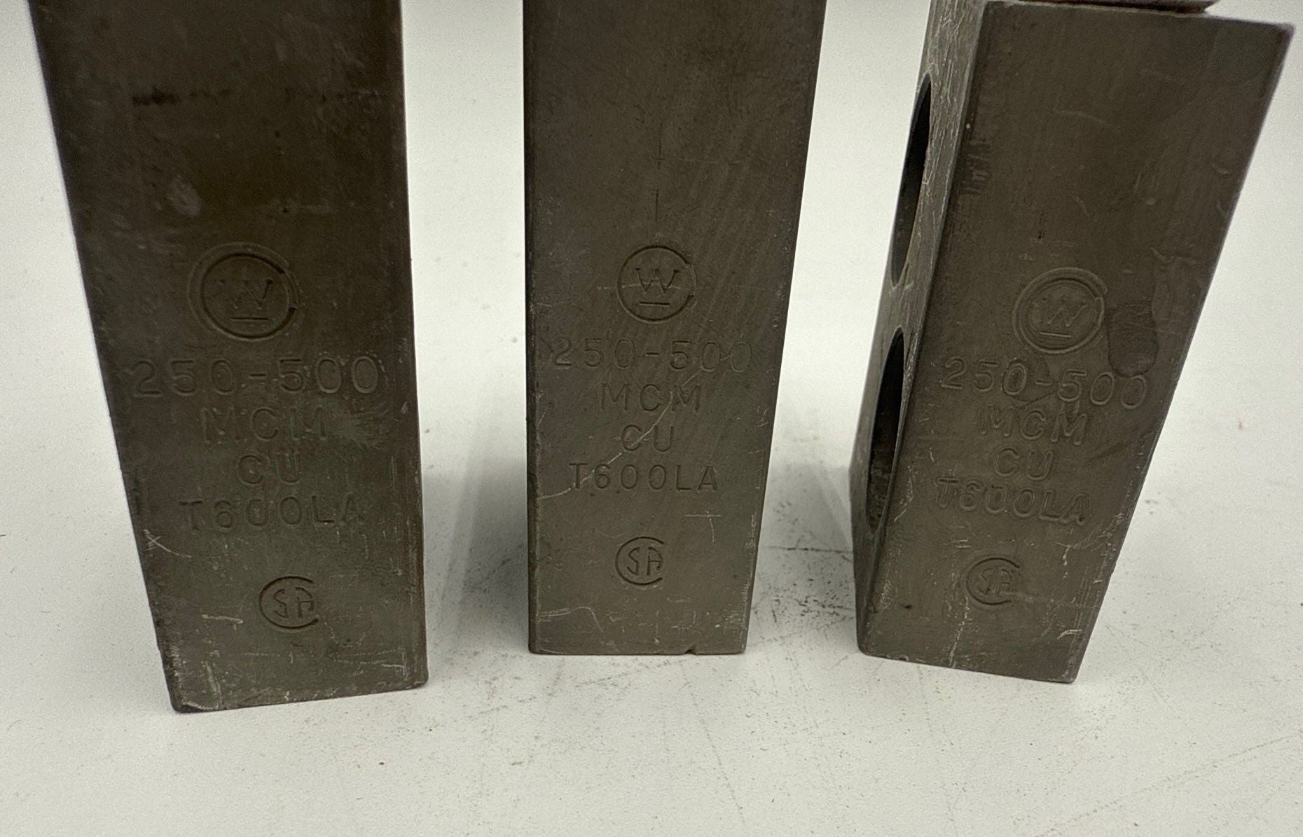 WESTINGHOUSE T600LA TERMINAL LUG CIRCUIT BREAKER 250-500 MCM Used