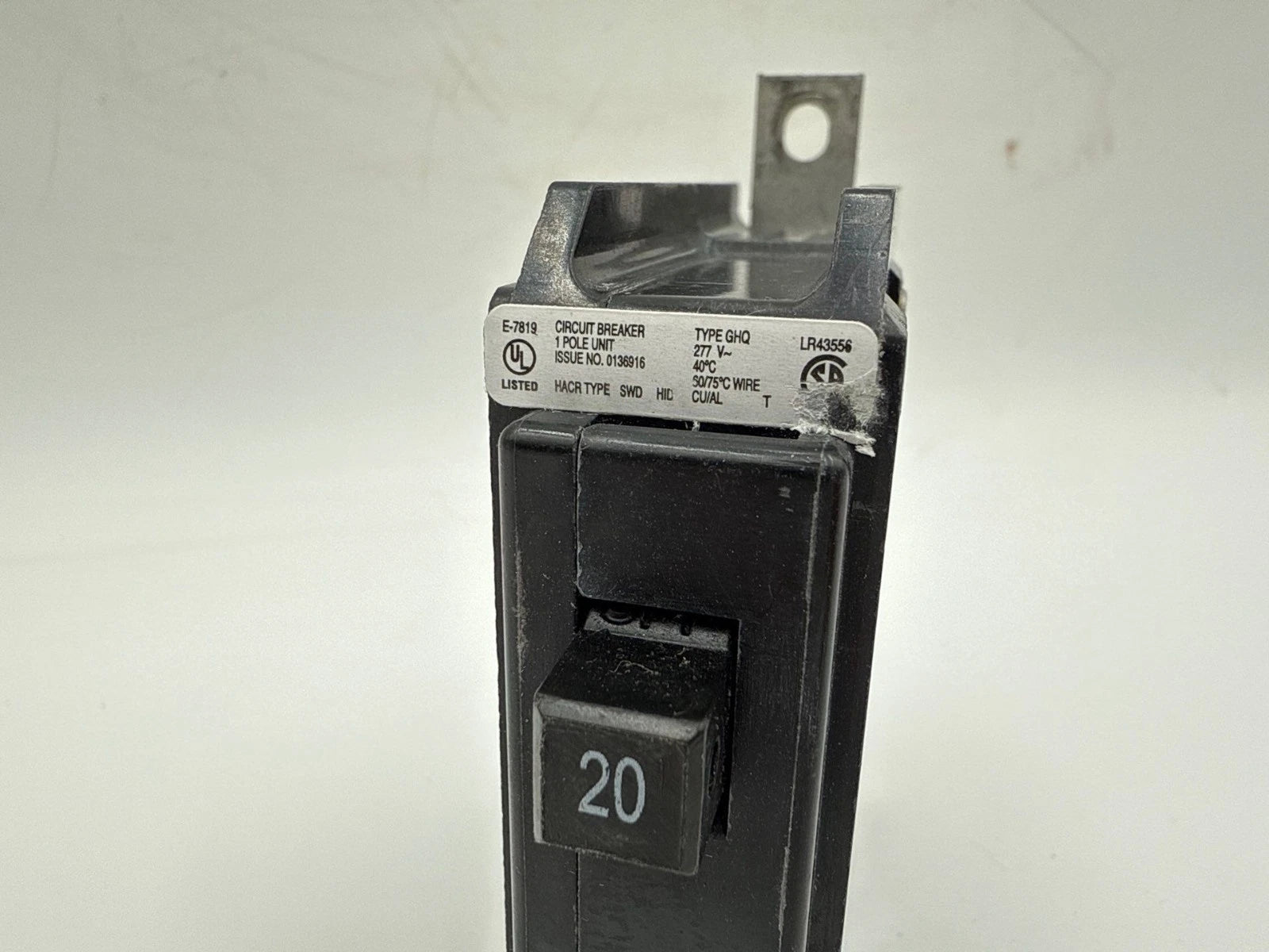 Eaton GHQ1020 Bolt On Circuit Breaker 20A 1P 277V GHQ 20 Amp 1 Pole New Take Out New