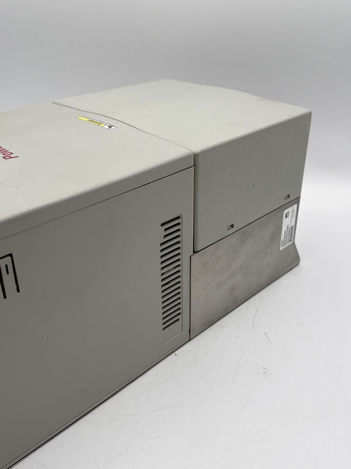 Allen Bradley 20BD040A3AYNAND0 PowerFlex 700 AC Drive 30HP 22kW 480V 3PH 47-63Hz Used