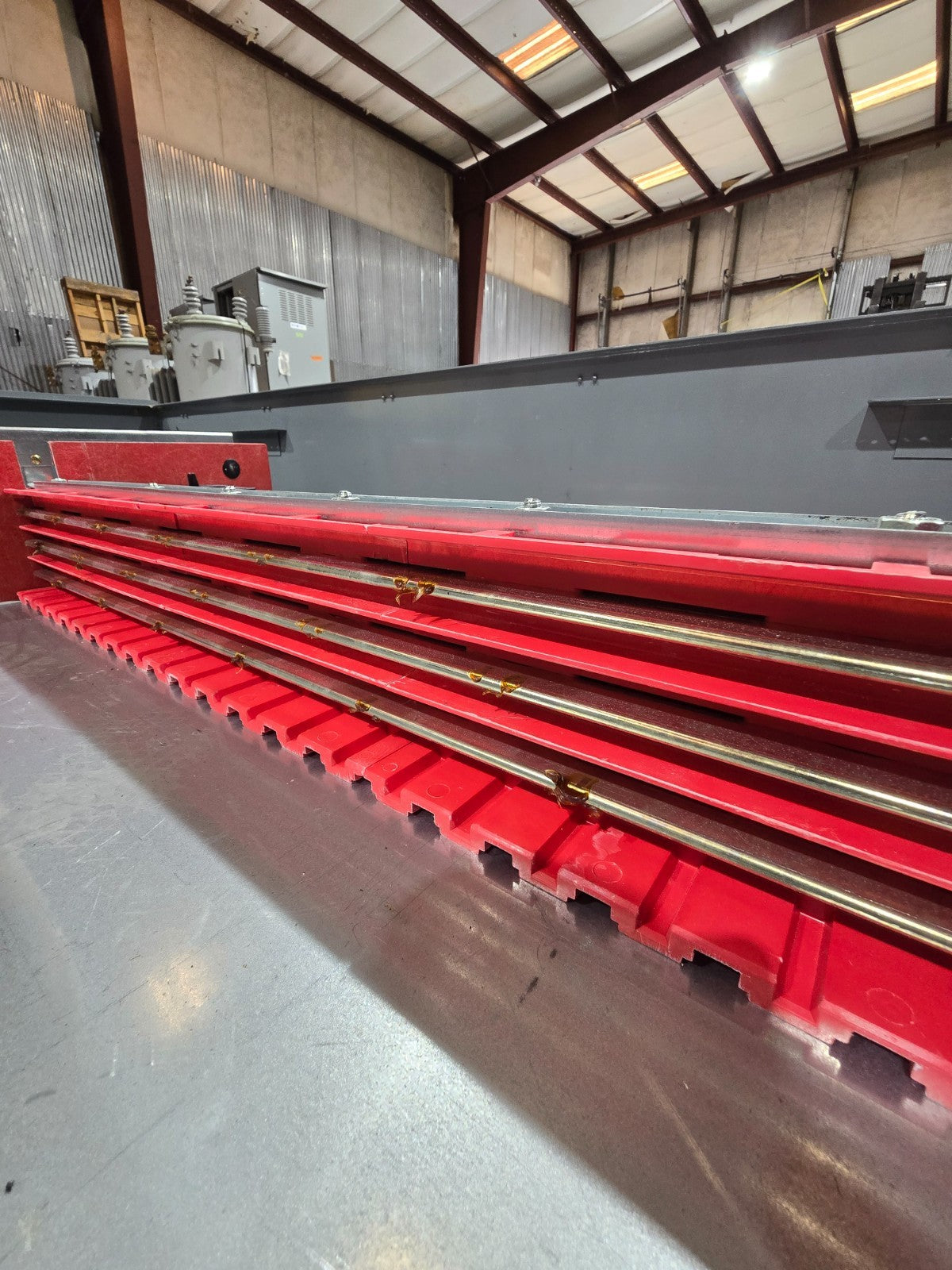 Square D I-Line Panel 225A 480V 3PH 3W MCB 225 Amp Main JLA36225SA 42Cir 3R Encl Used