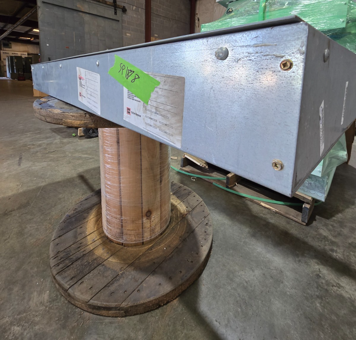 Eaton PRL3A Panelboard 600A 480V 3PH 3W MLO 600 Amp Panel EZB2060R Indoor Encl Used