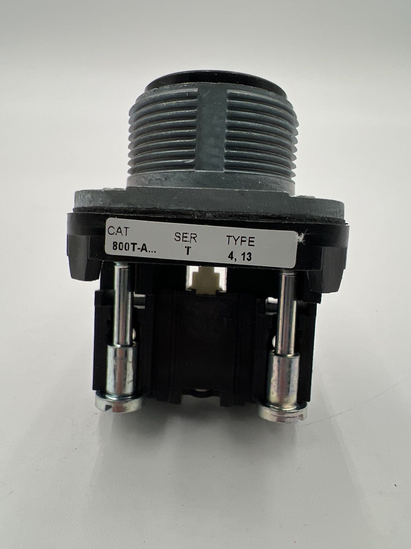 Allen-Bradley 800T-A2D1 New