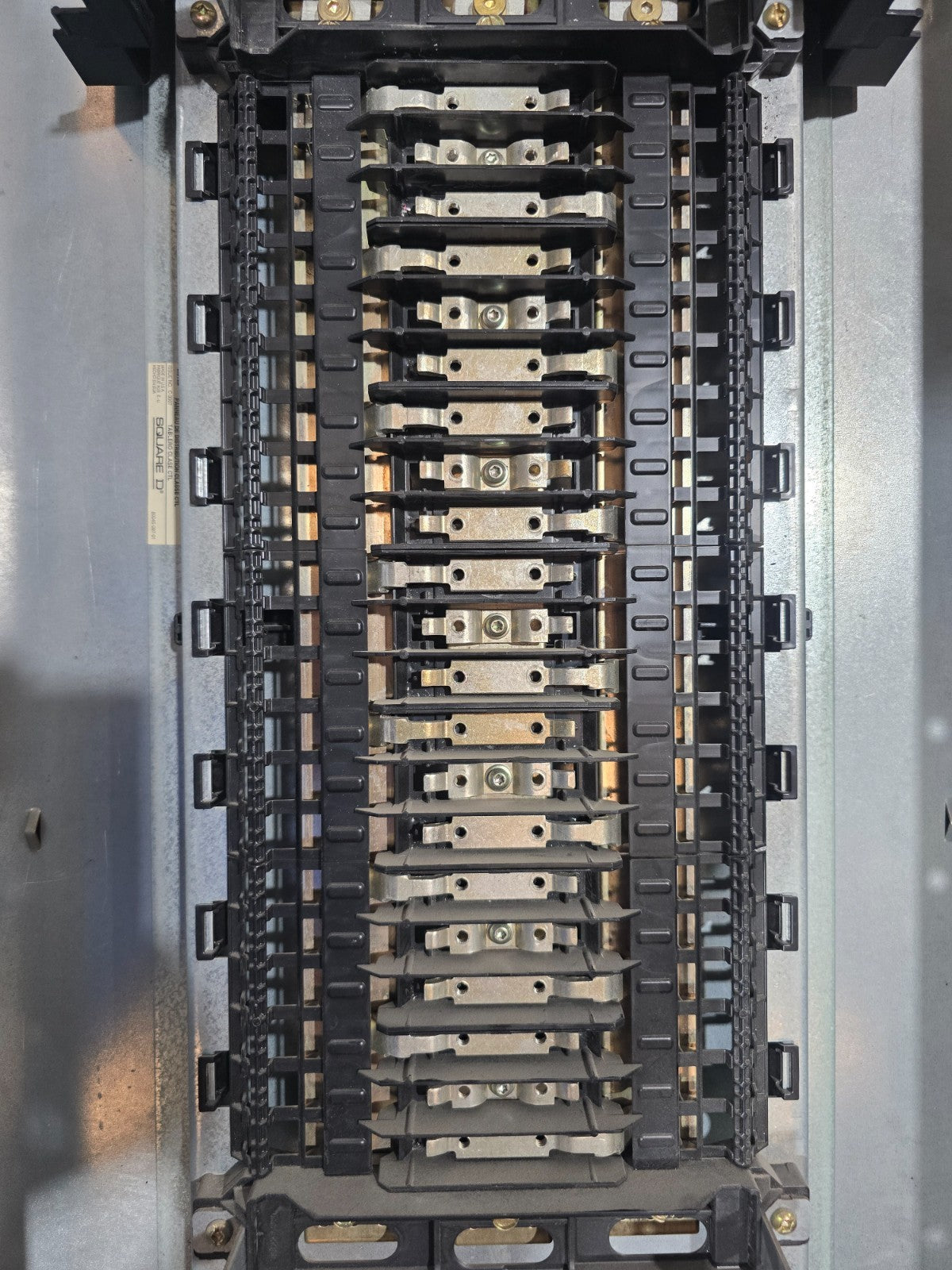 Square D NQ 442L2C Panelboard 225A 240V 3PH 4W 42 Cir MCB Panel Main QJL32150 Used