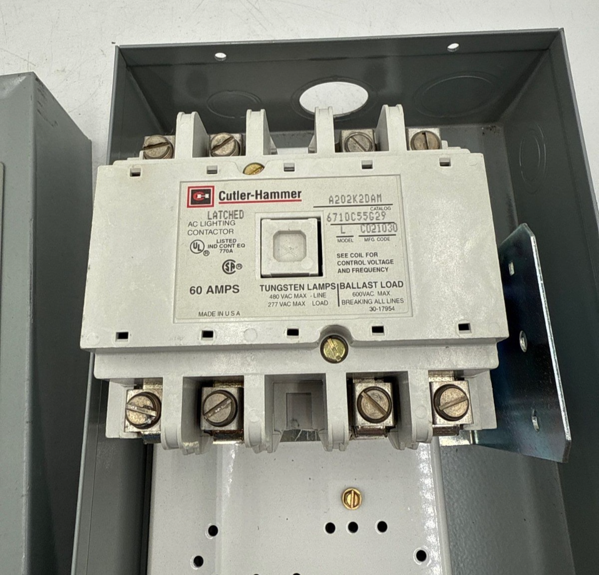 CH ECL04D1A4A Enclosed Lighting Contactor A202K2DAM 60A 4 Pole Coil 110/120V